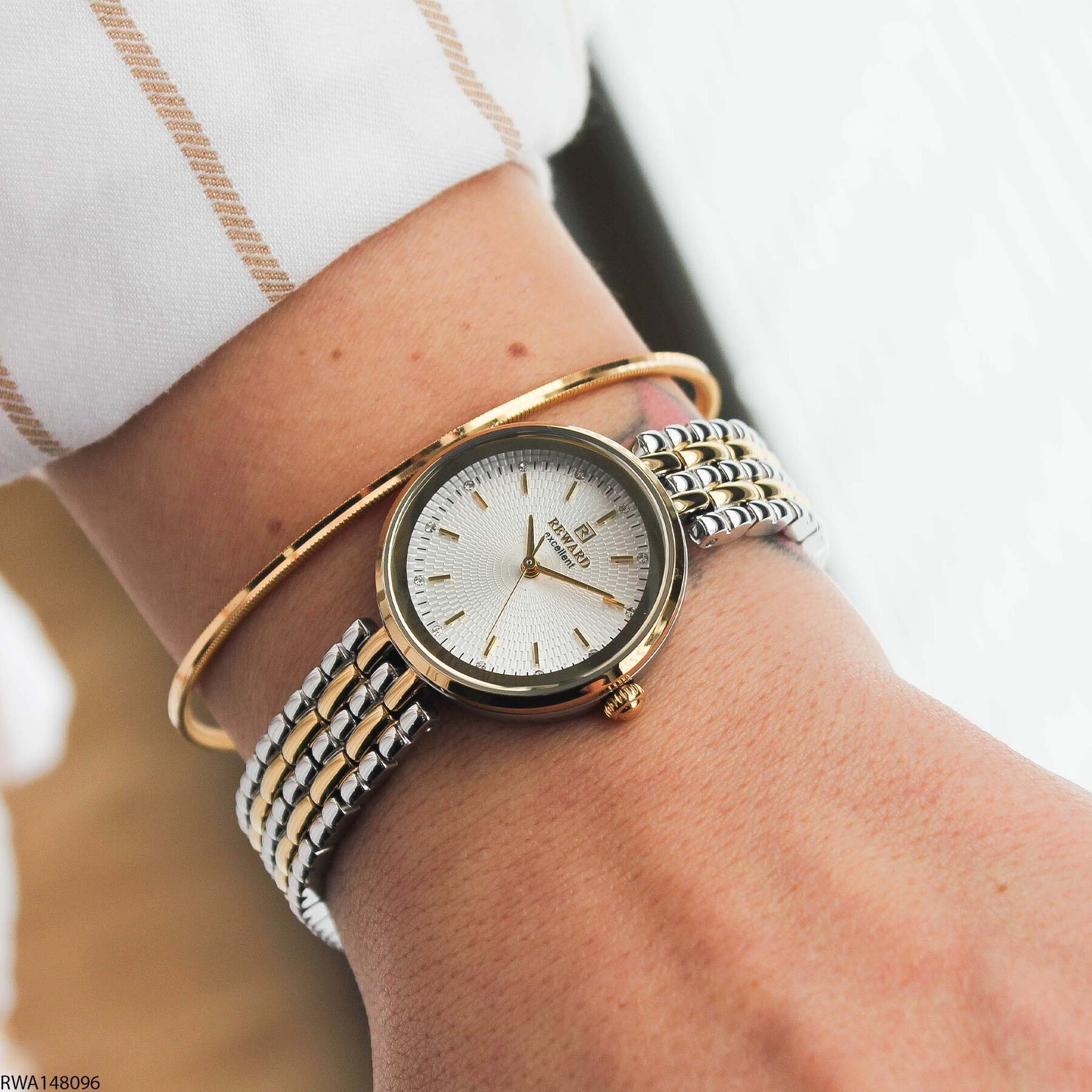 Reward RWA146964 Steel Strap Women Watch