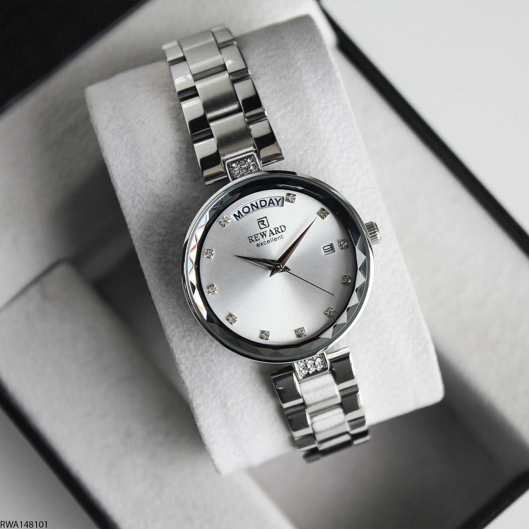 Reward RWA148101 Çelik Kordonlu Kadın Kol Saati
