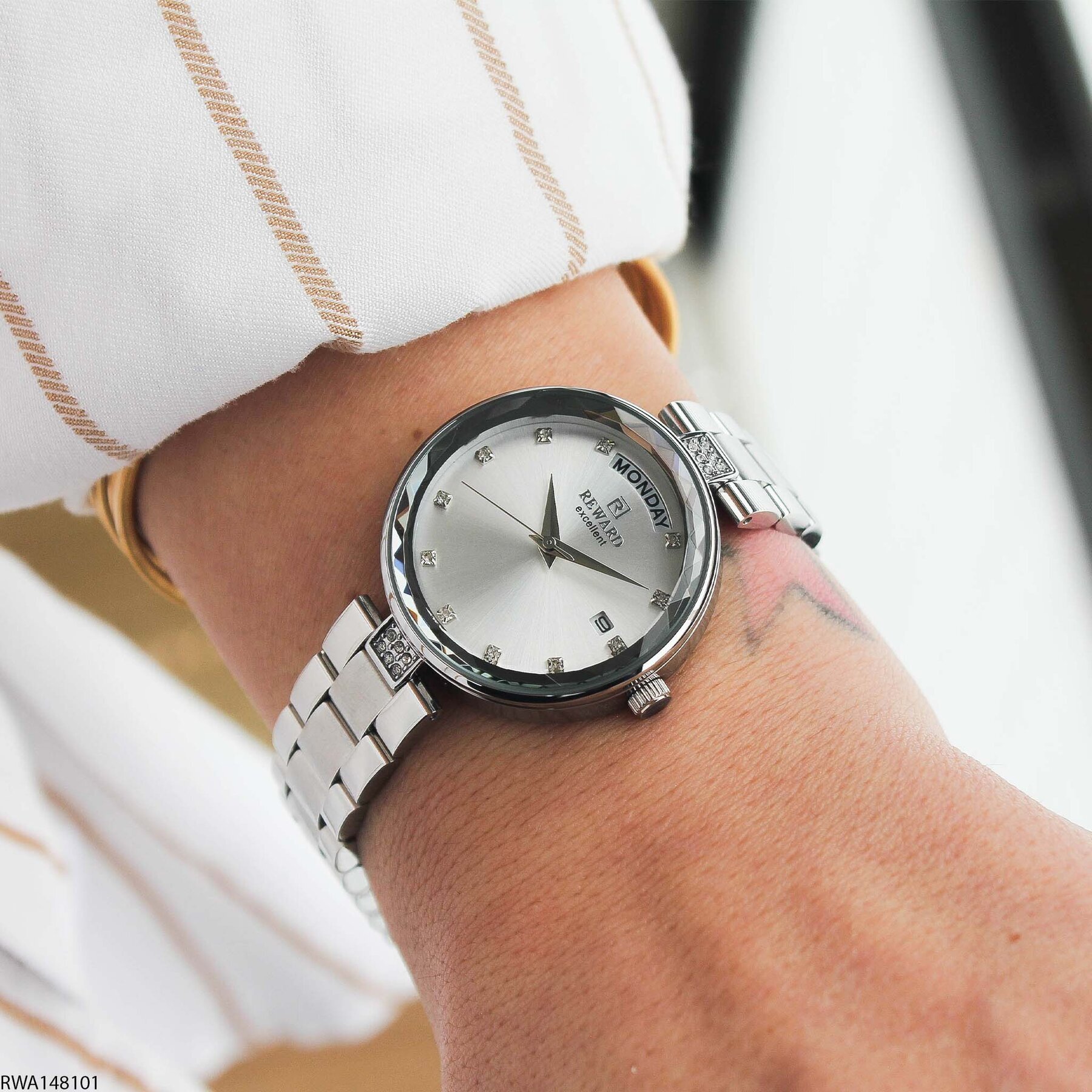 Reward RWA148101 Çelik Kordonlu Kadın Kol Saati