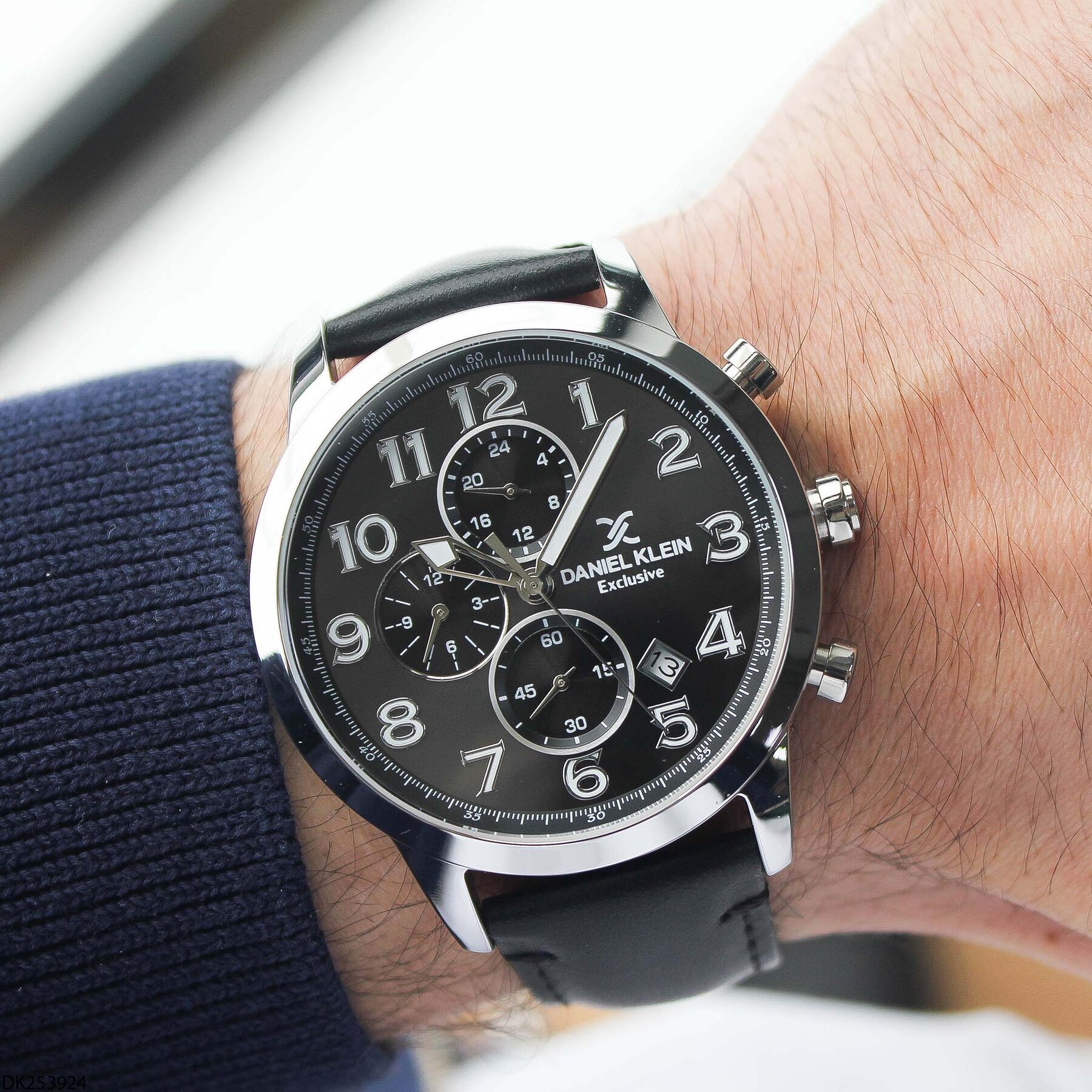 Daniel Klein DK253924 Deri Kordonlu Erkek Kol Saati