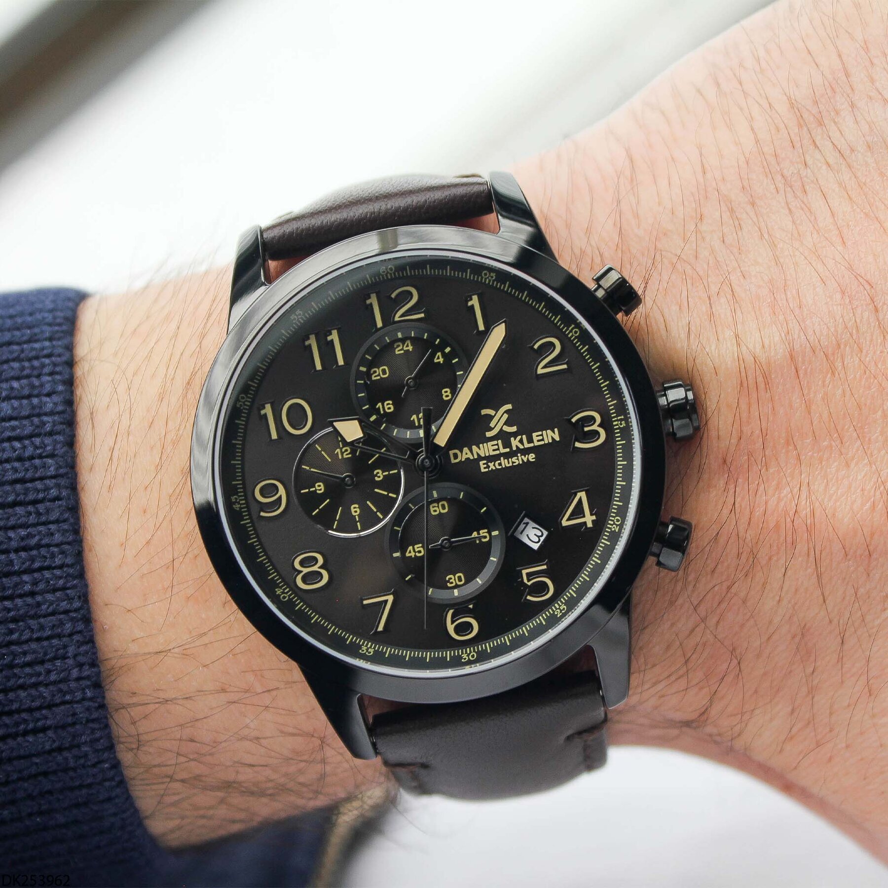 Daniel Klein DK253962 Deri Kordonlu Erkek Kol Saati