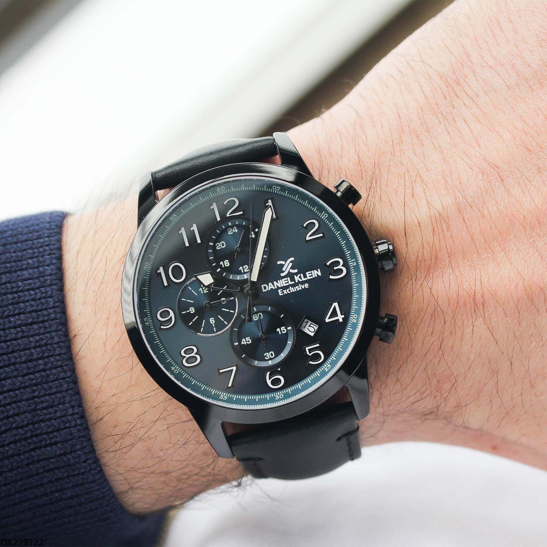 Daniel Klein DK279122 Deri Kordonlu Erkek Kol Saati