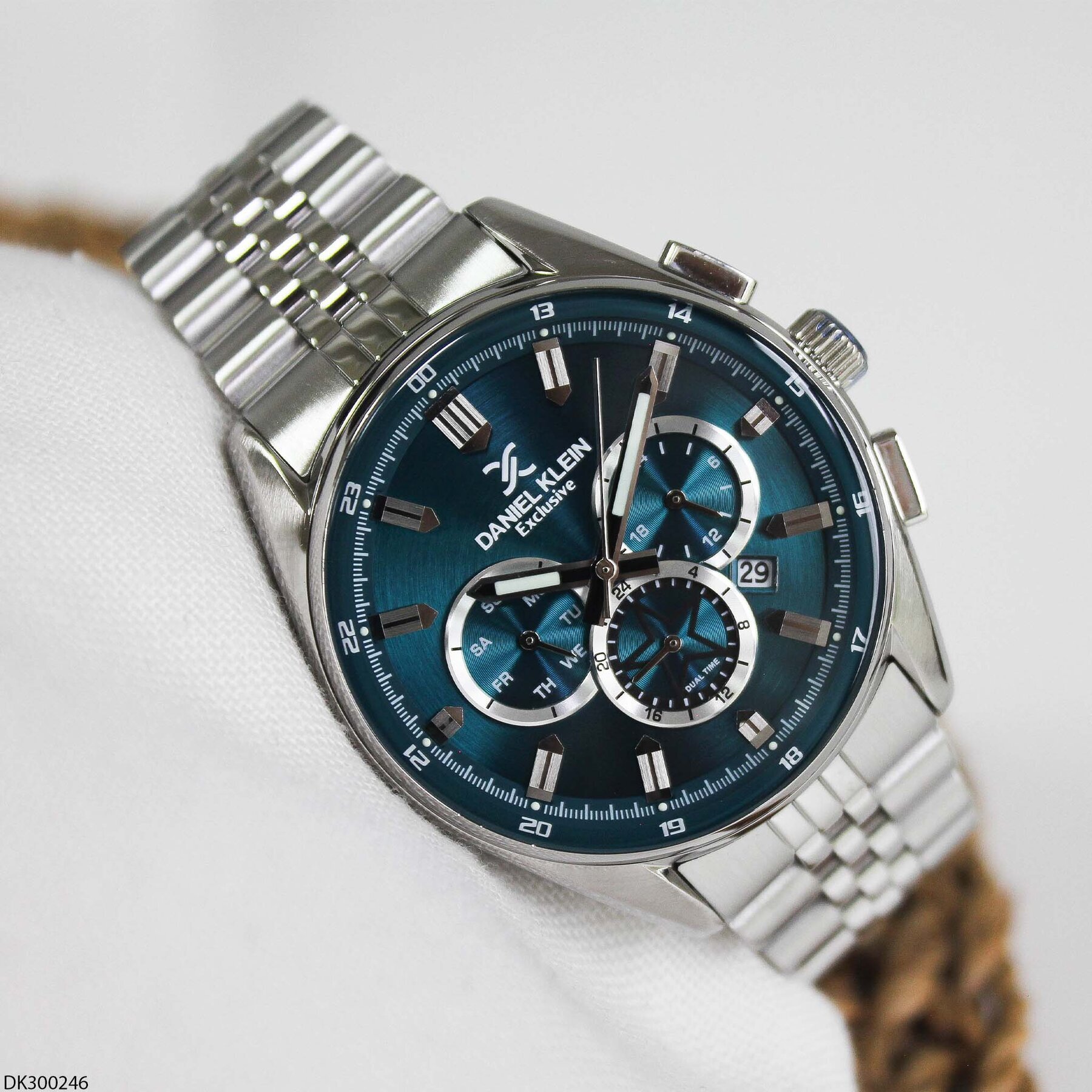 Daniel Klein DK300246 Çelik Kordonlu Erkek Kol Saati