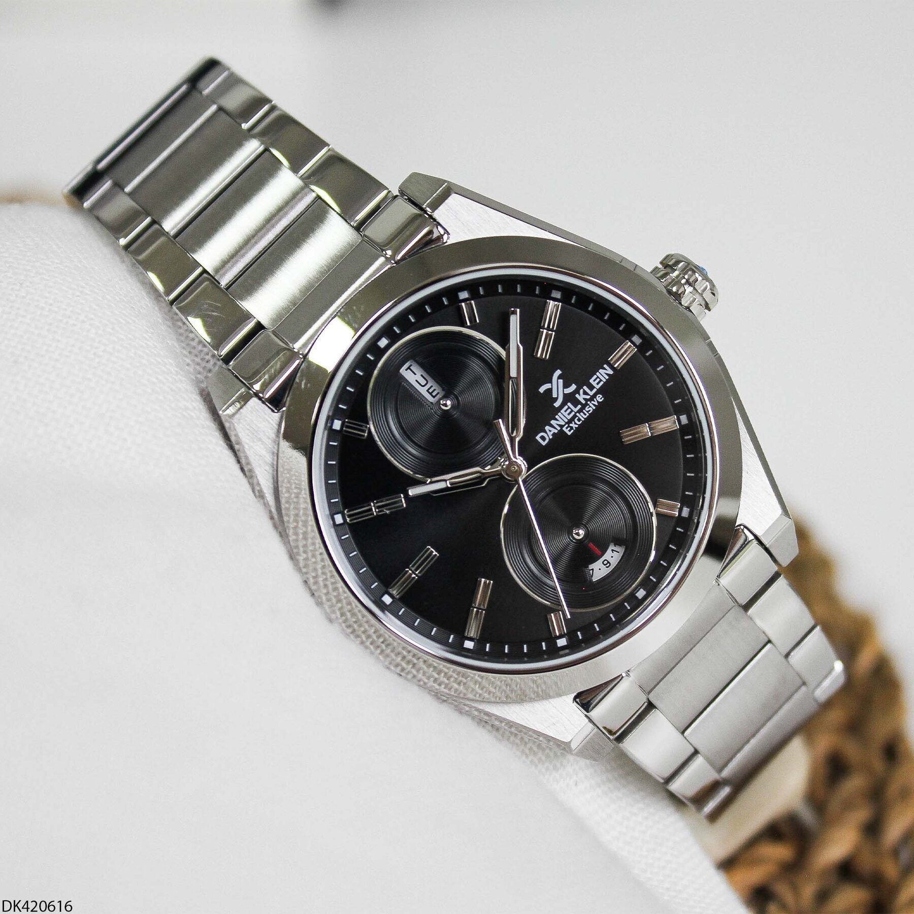 Daniel Klein DK420616 Çelik Kordonlu Erkek Kol Saati