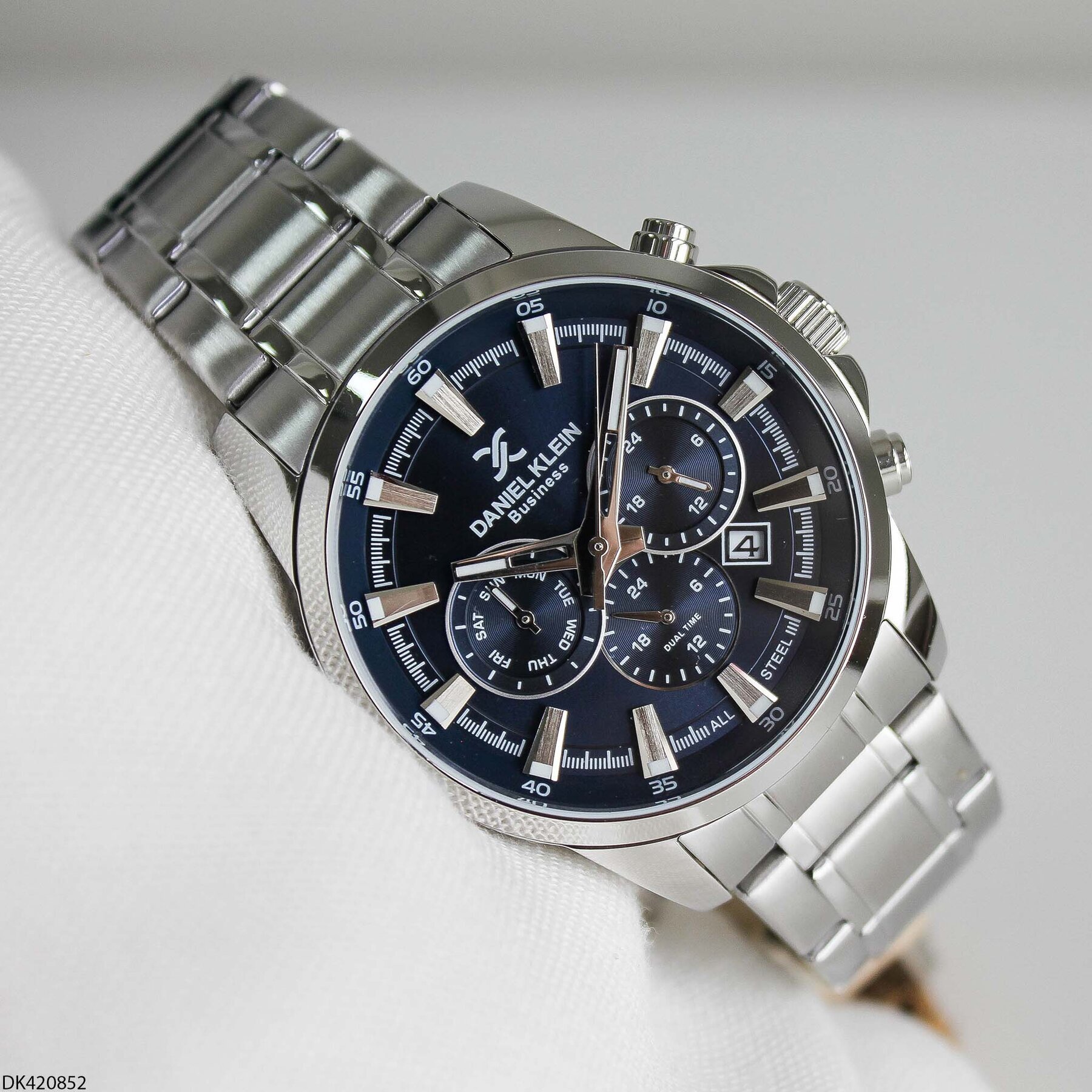 Daniel Klein DK420852 Çelik Kordonlu Erkek Kol Saati