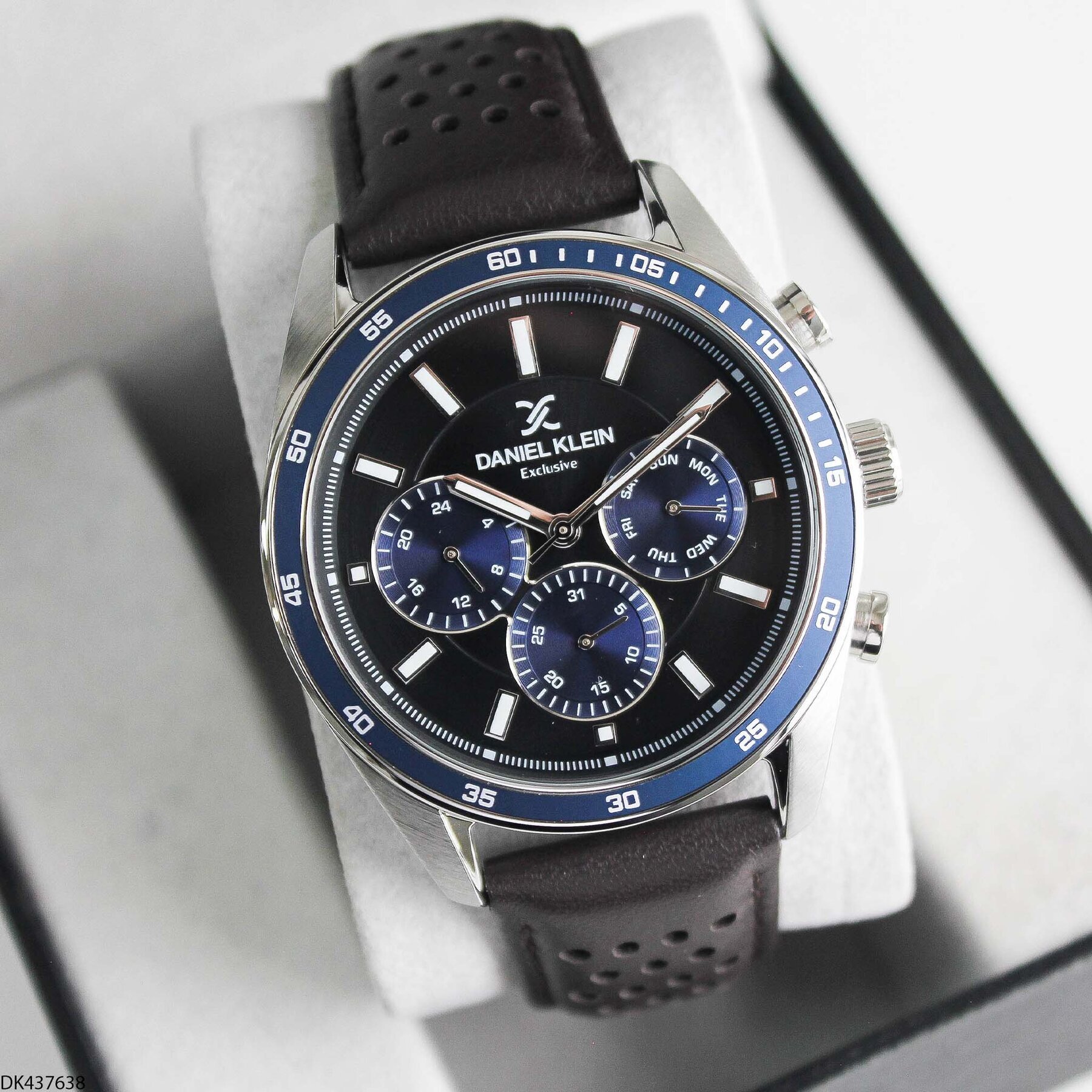 Daniel Klein DK437638 Deri Kordonlu Erkek Kol Saati