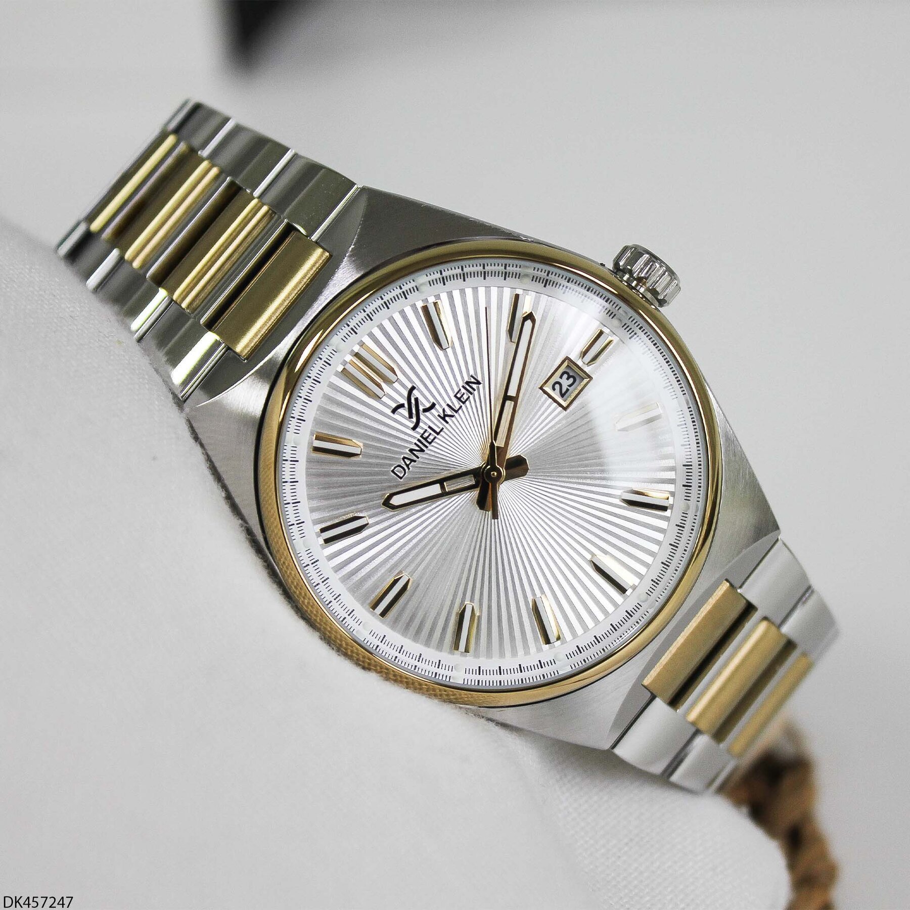 Daniel Klein DK453126 Steel Strap Men Watch