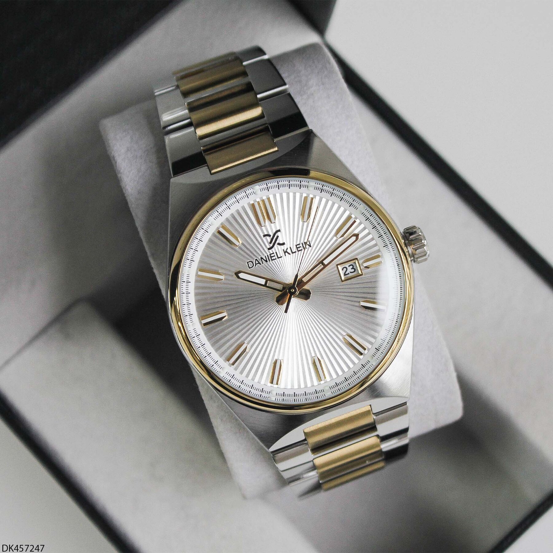 Daniel Klein DK453126 Steel Strap Men Watch