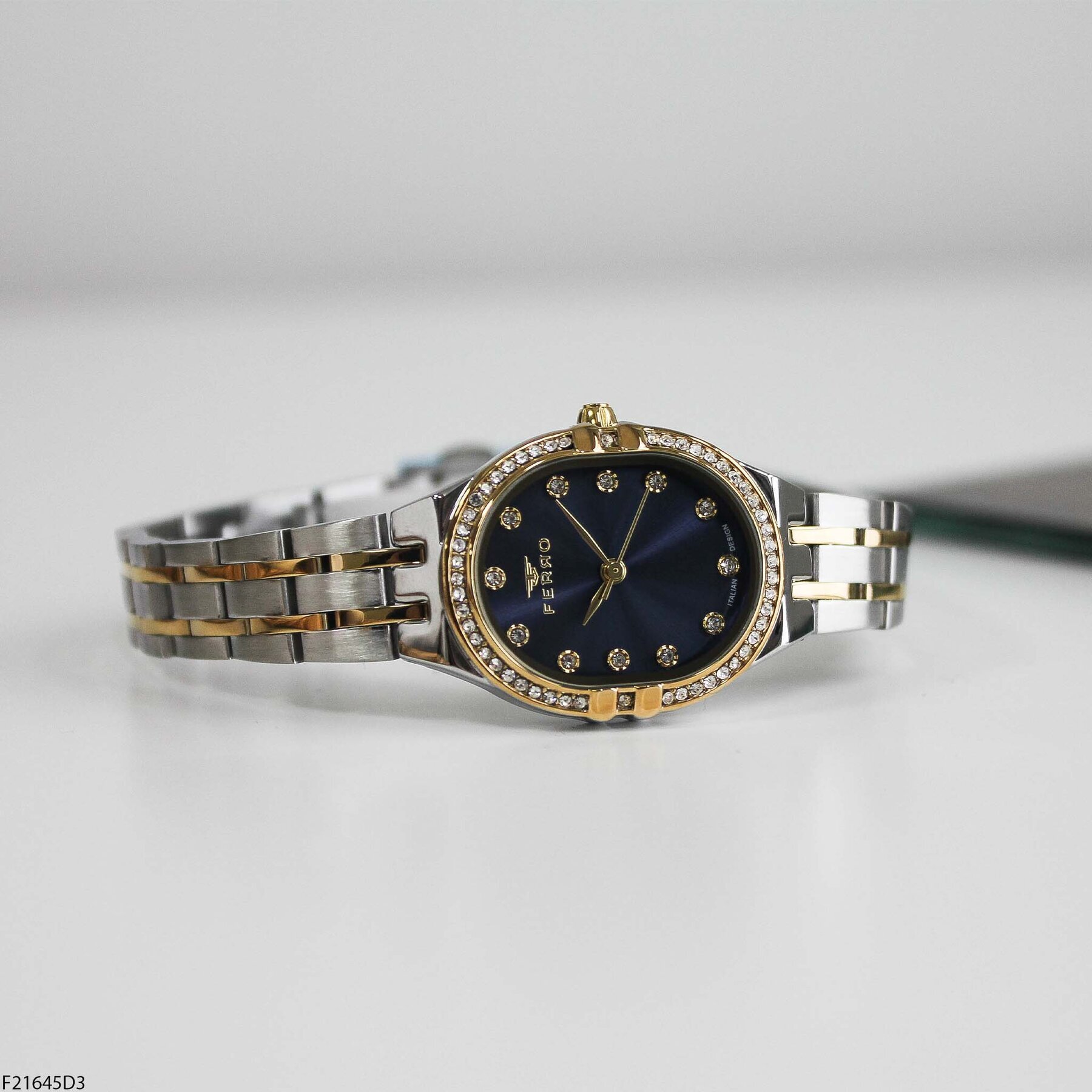 Ferro F21645D3 Çelik Kordonlu Kadın Kol Saati