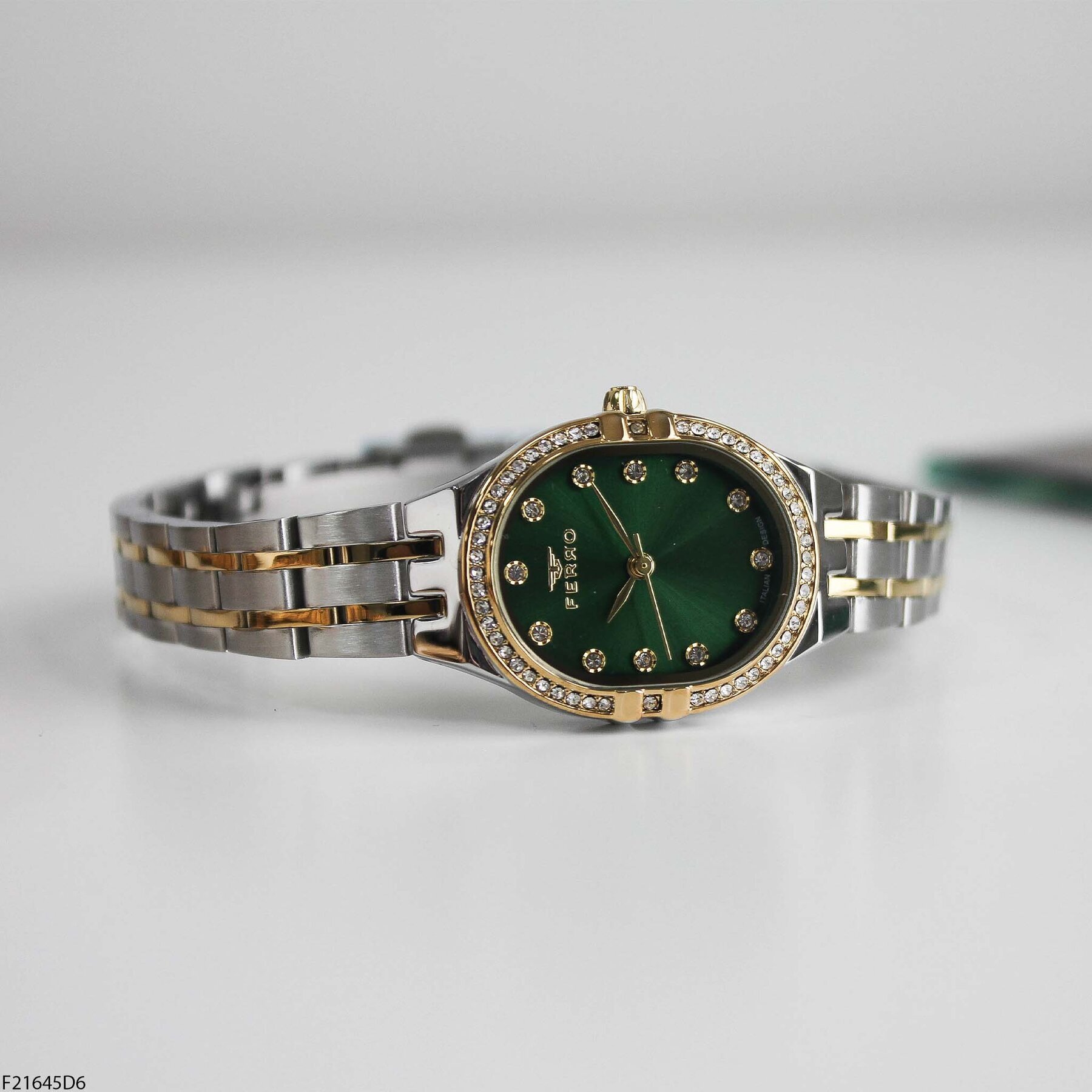 Ferro F21645D6 Çelik Kordonlu Kadın Kol Saati