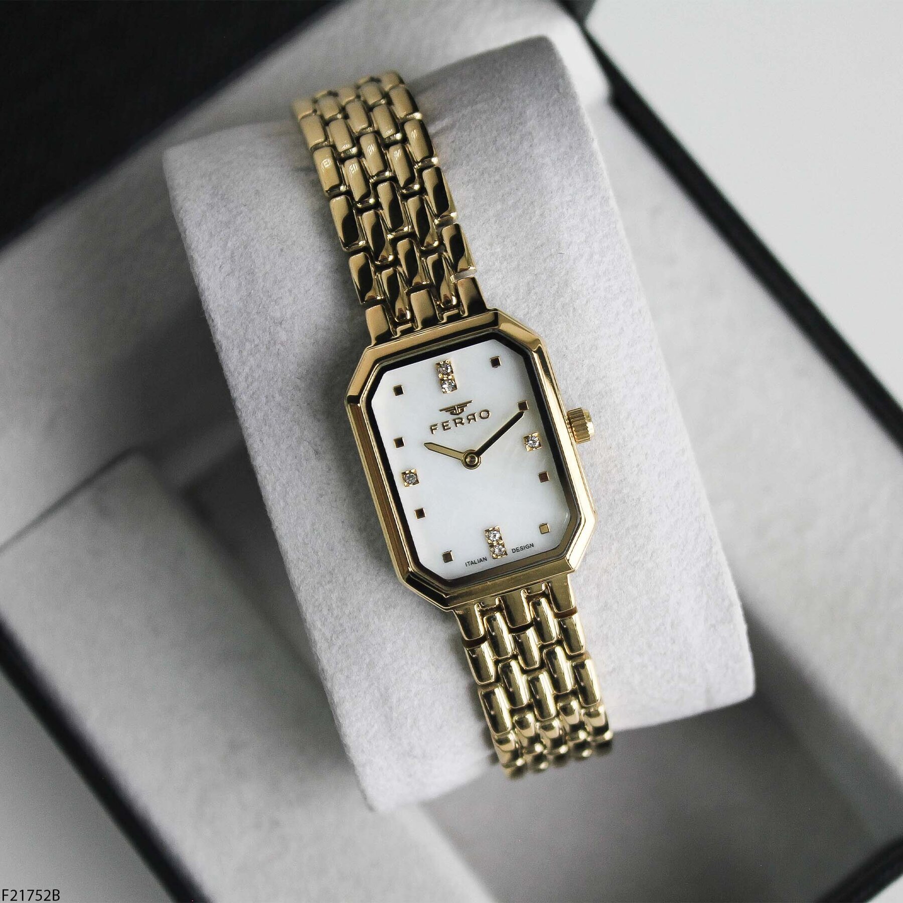 Ferro F21752B Çelik Kordonlu Kadın Kol Saati