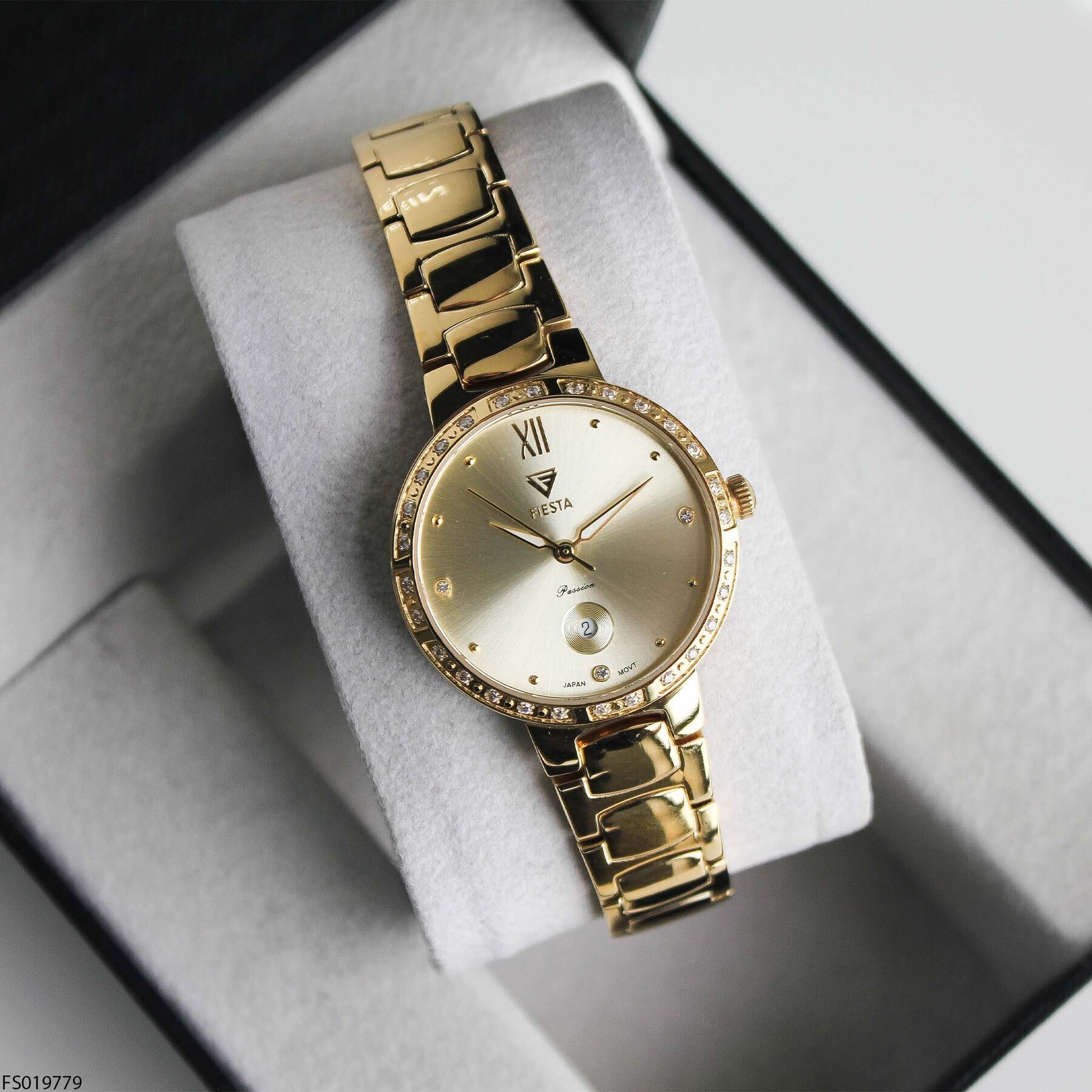 Fiesta FS019779 Çelik Kordonlu Kadın Kol Saati