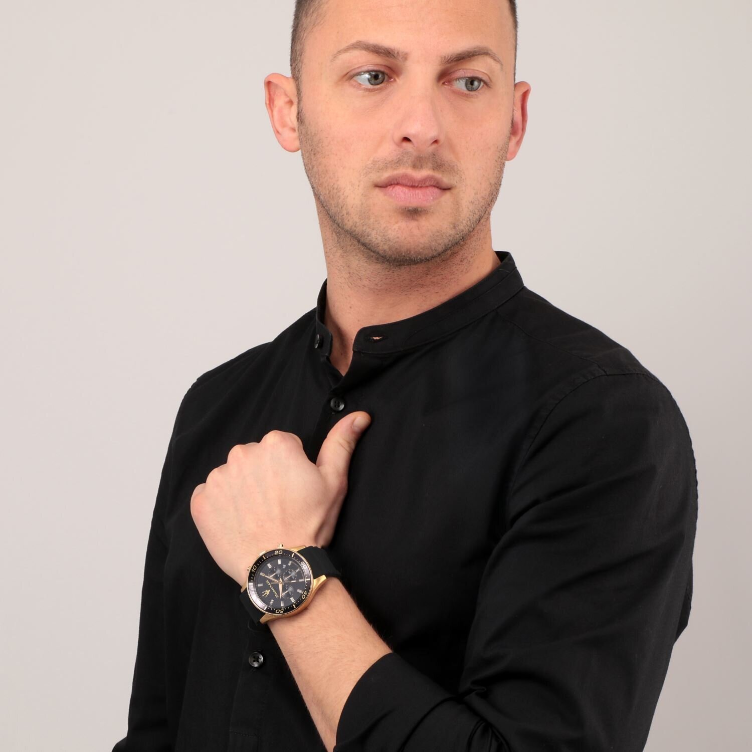 MASERATI R8871640001 MASERATİ KOL SAATİ