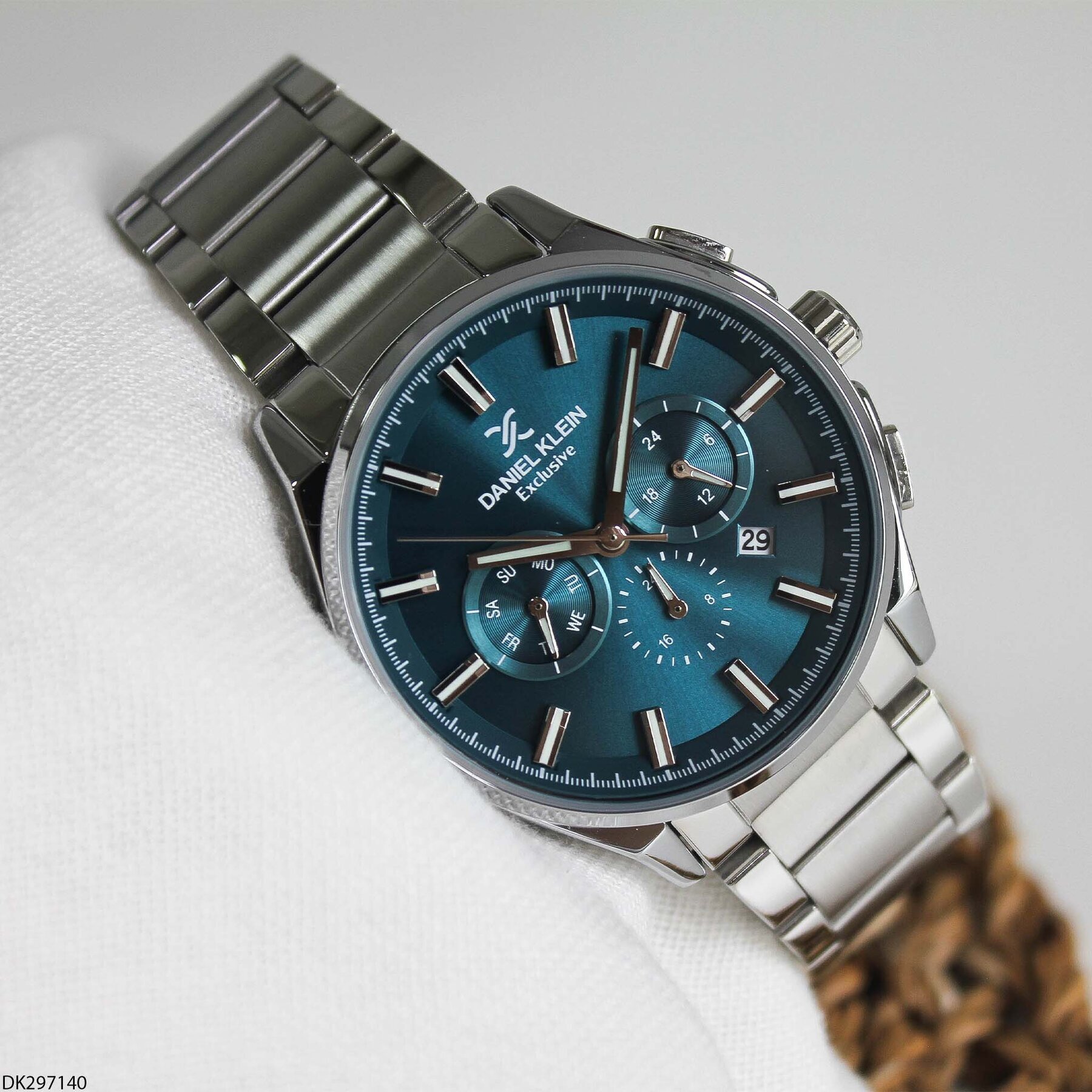 Daniel Klein DK453126 Steel Strap Men Watch