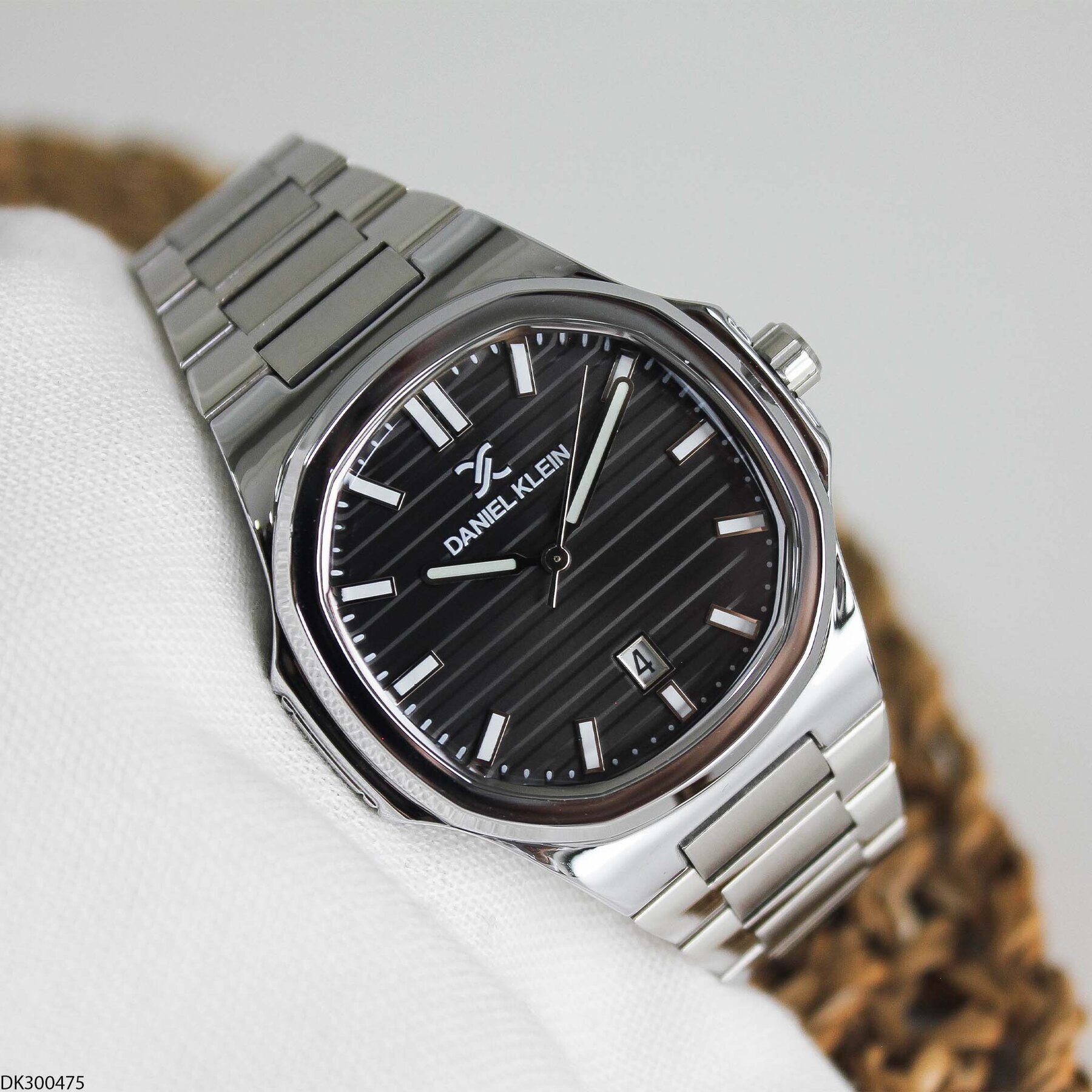 Daniel Klein DK453126 Steel Strap Men Watch