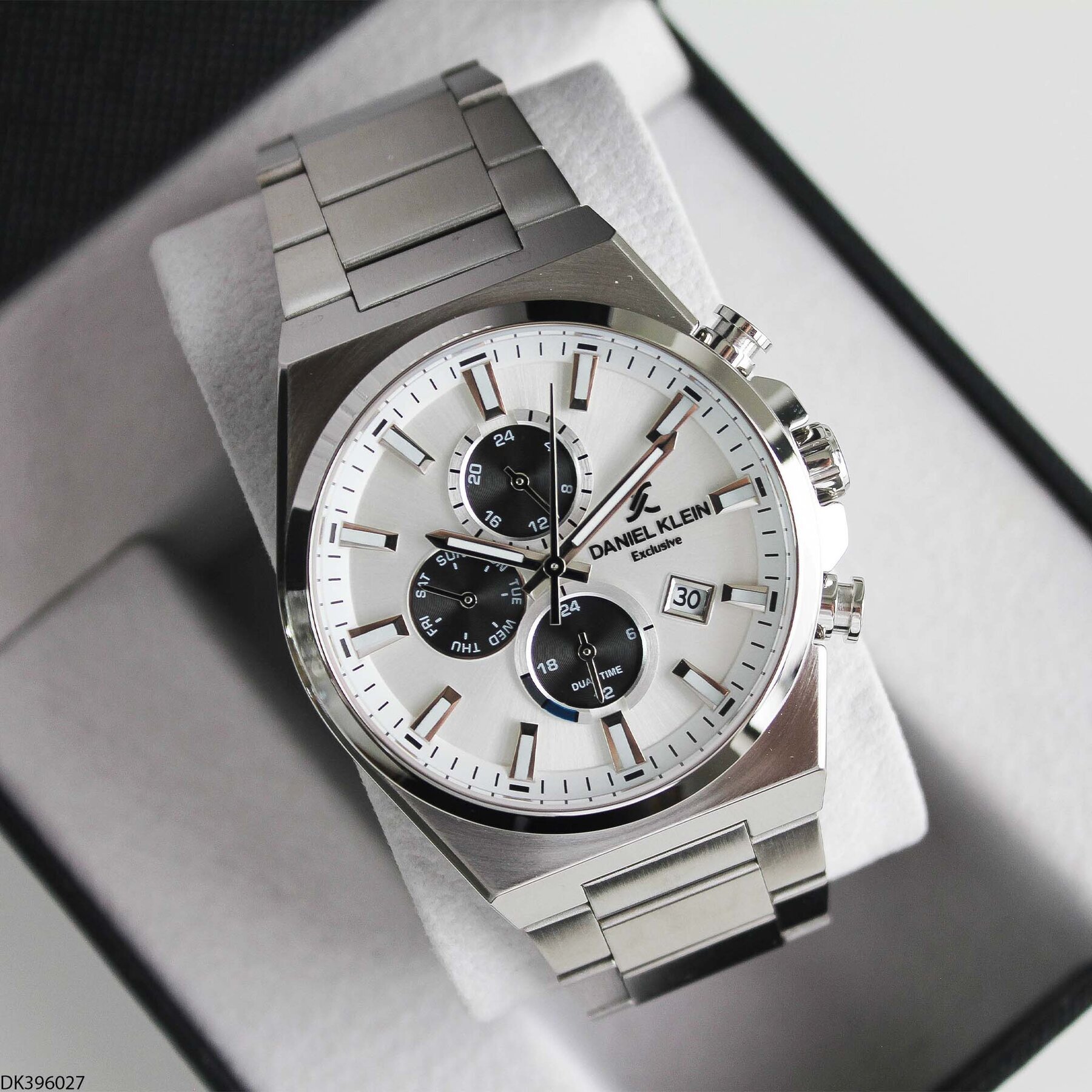 Daniel Klein DK453126 Steel Strap Men Watch