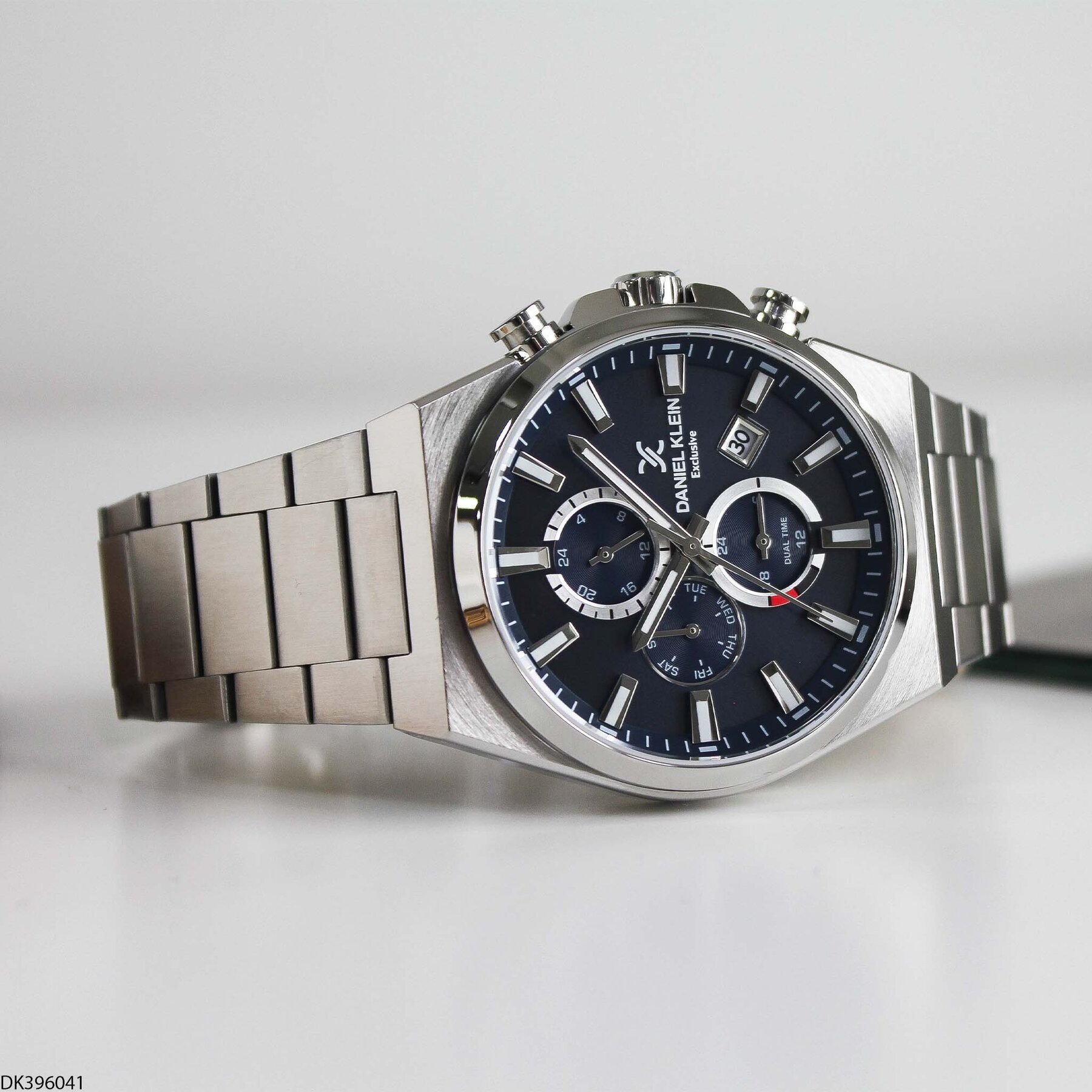 Daniel Klein DK453126 Steel Strap Men Watch