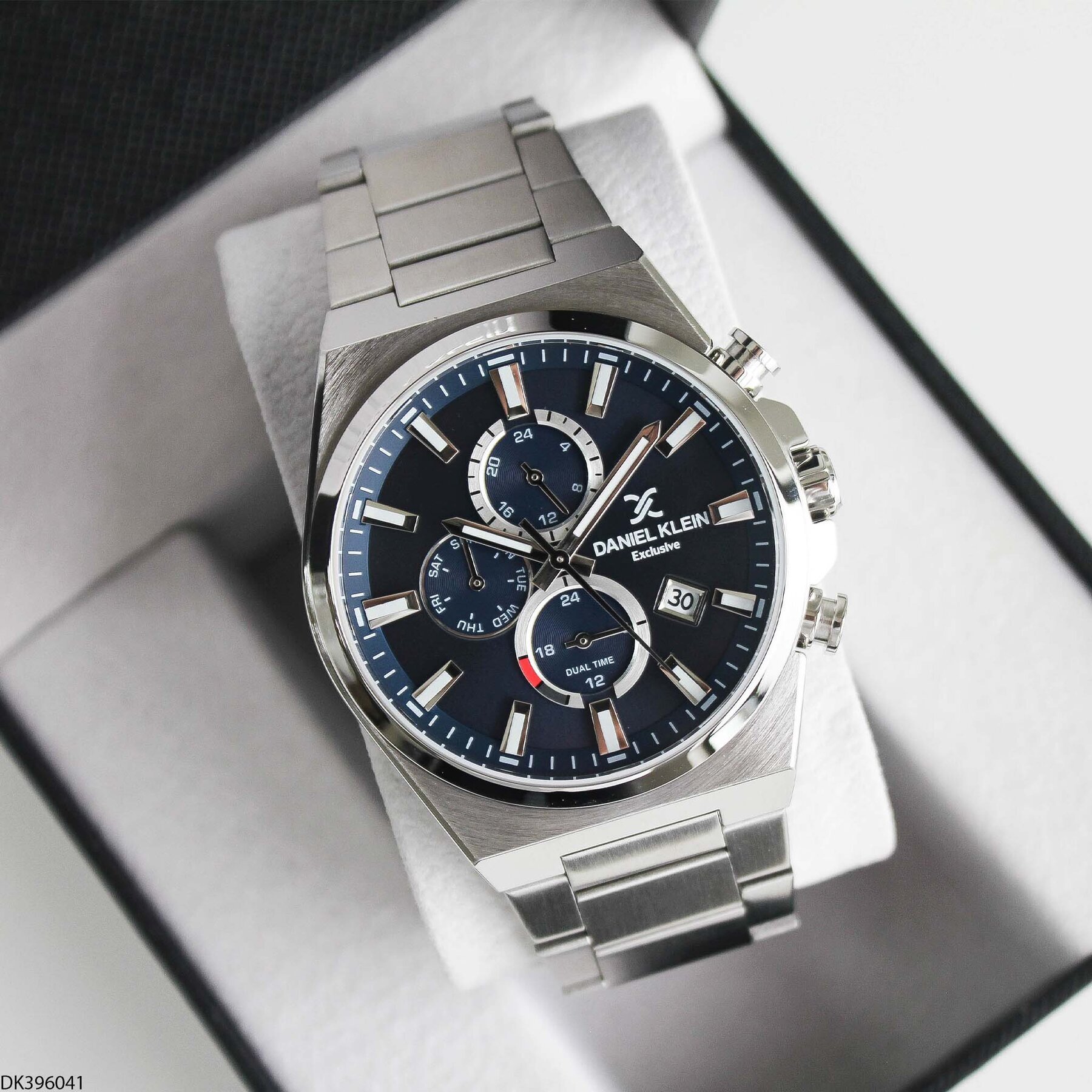 Daniel Klein DK453126 Steel Strap Men Watch