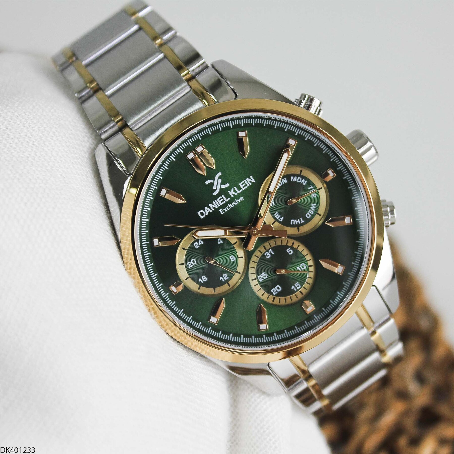 Daniel Klein DK453126 Steel Strap Men Watch