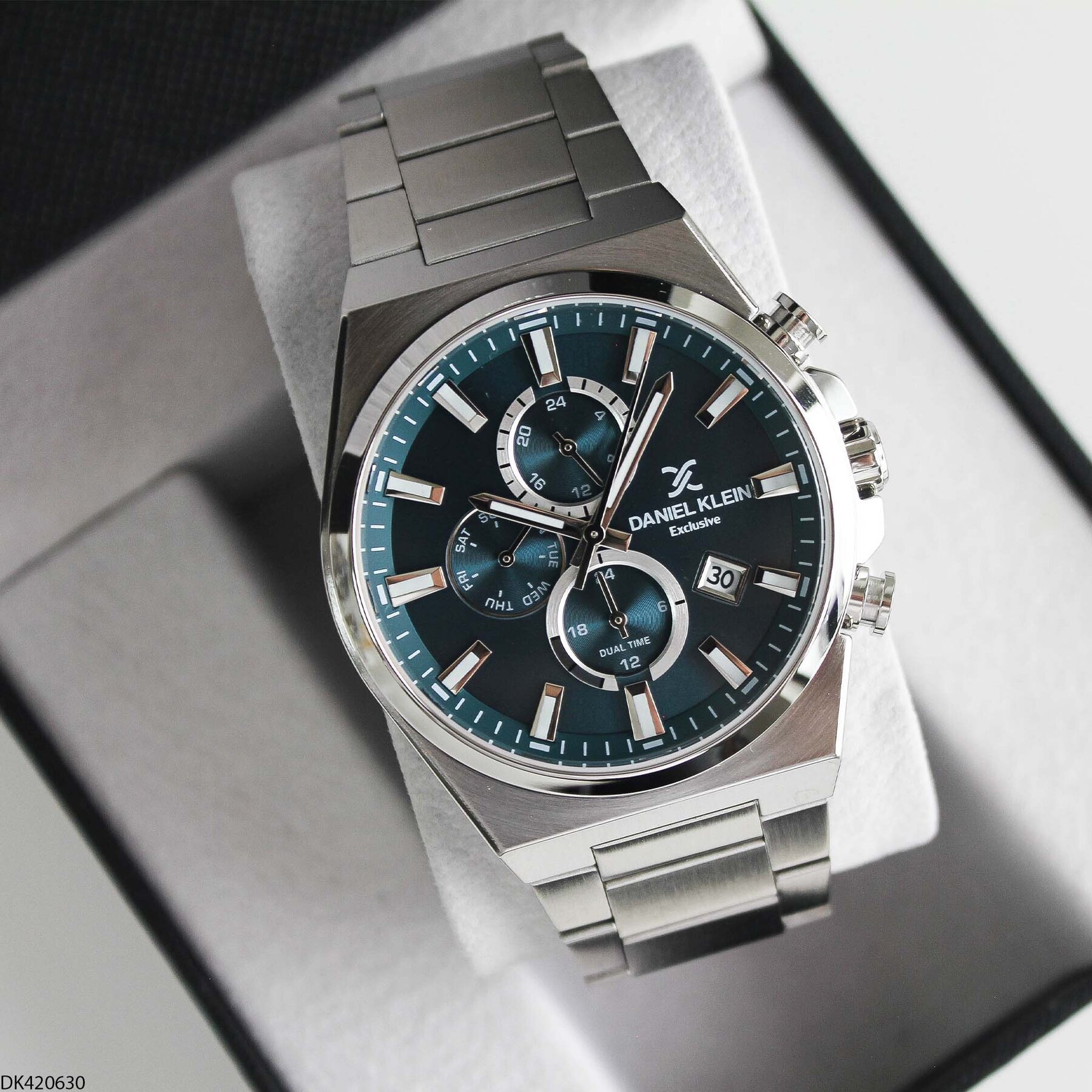 Daniel Klein DK453126 Steel Strap Men Watch