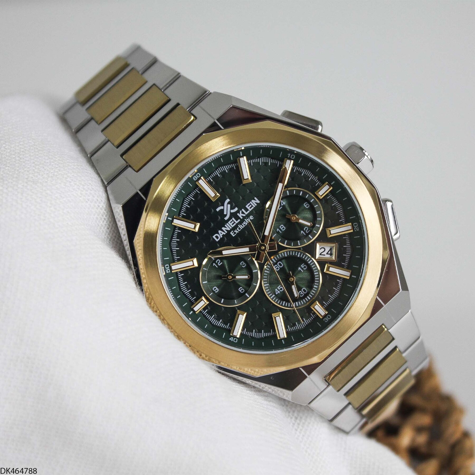 Daniel Klein DK453126 Steel Strap Men Watch
