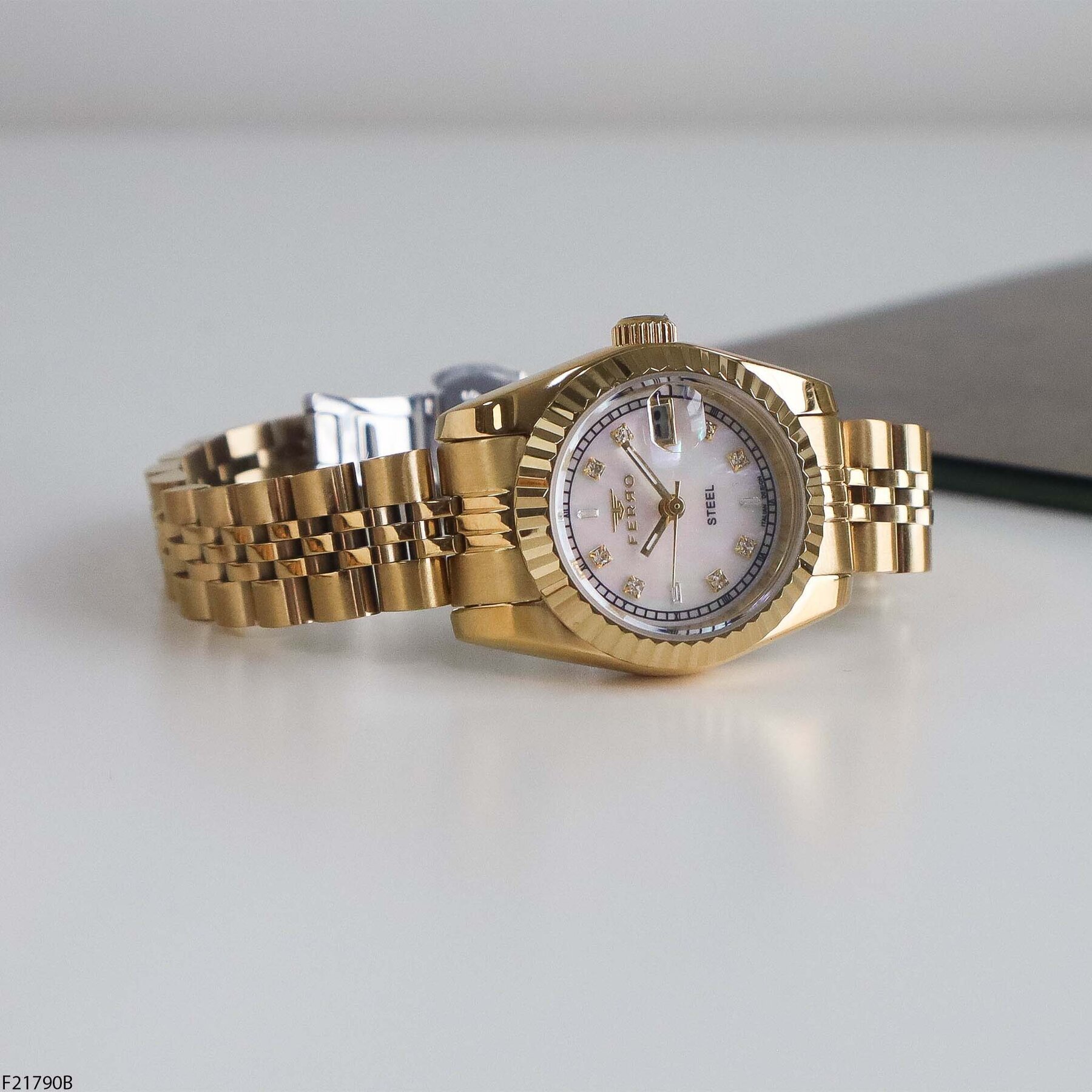 Ferro F43029B Steel Strap Women Watch