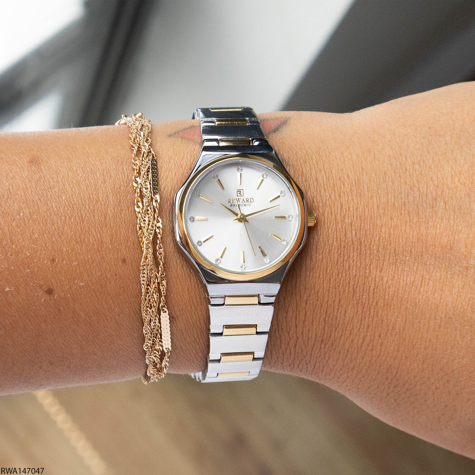 Reward RWA146964 Steel Strap Women Watch
