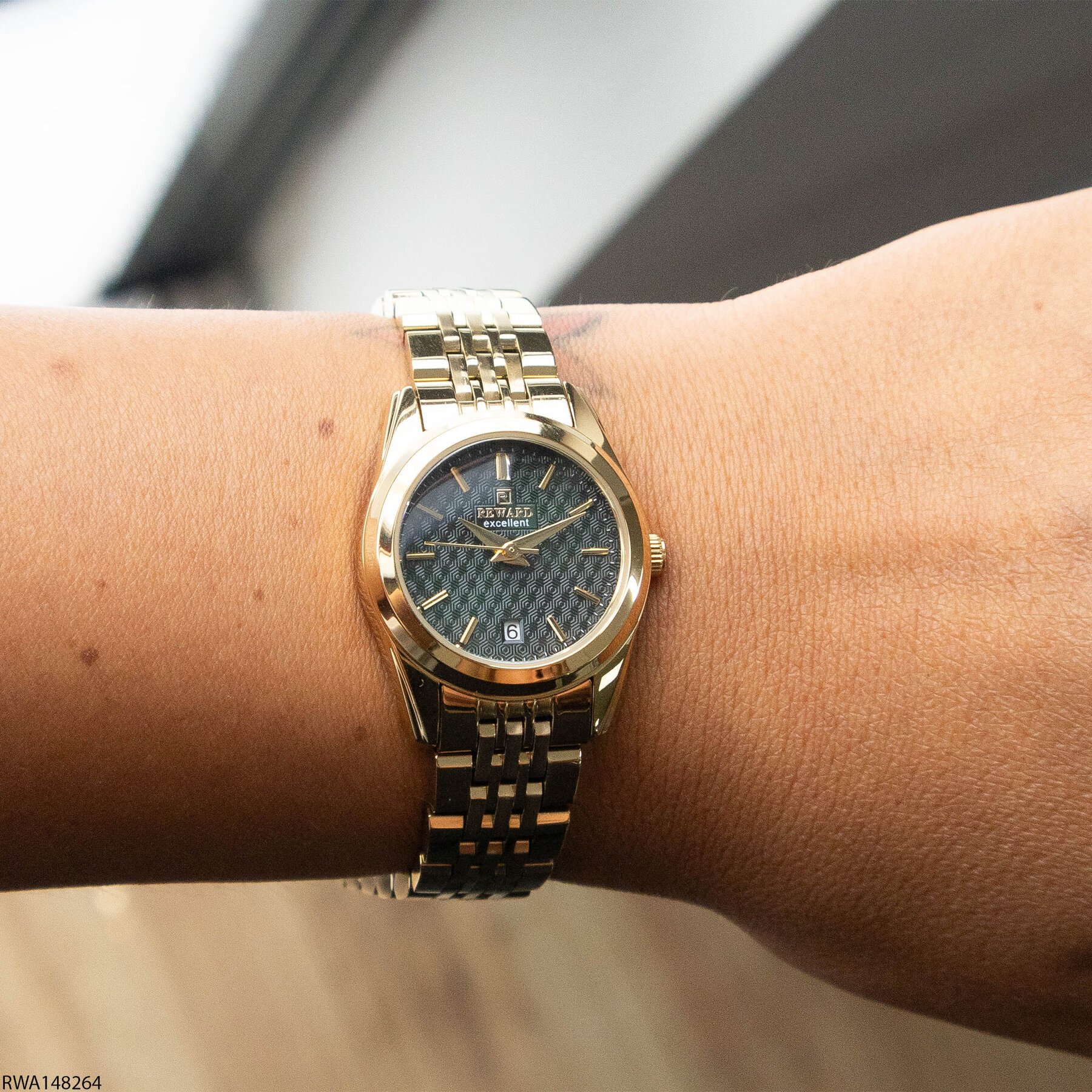 Reward RWA146964 Steel Strap Women Watch