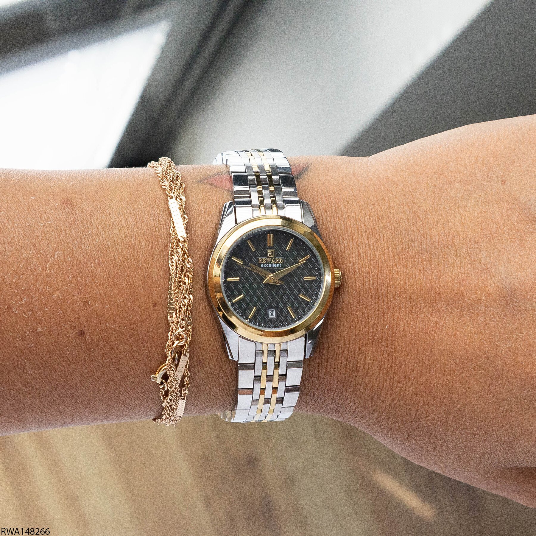 Reward RWA146964 Steel Strap Women Watch