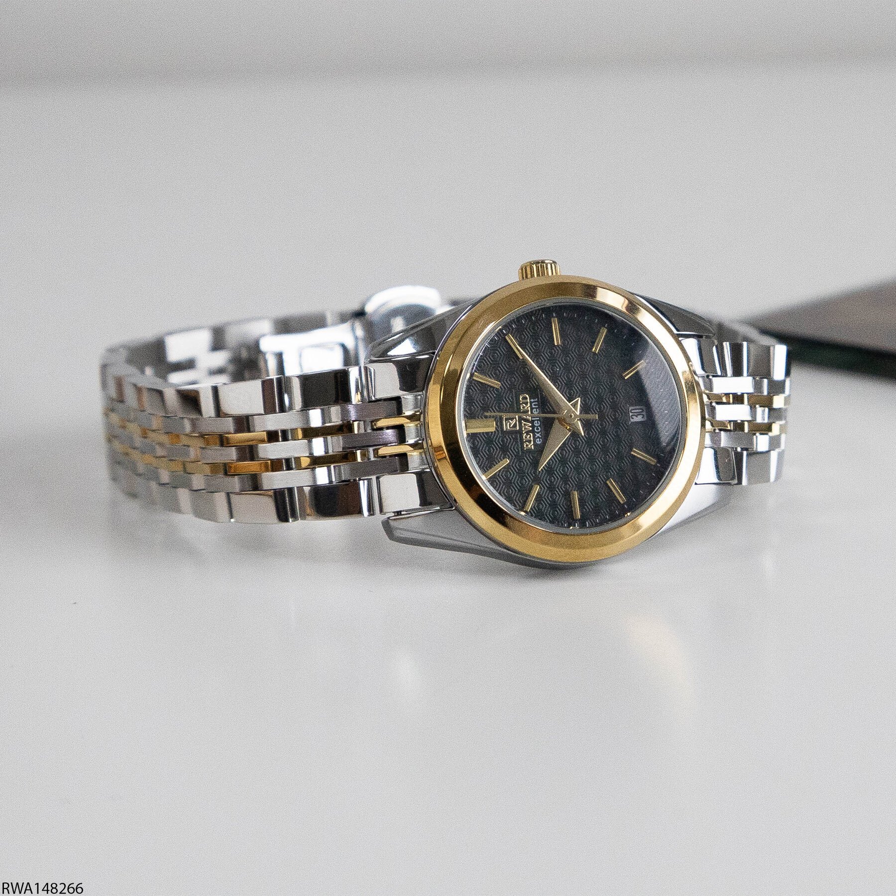 Reward RWA146964 Steel Strap Women Watch