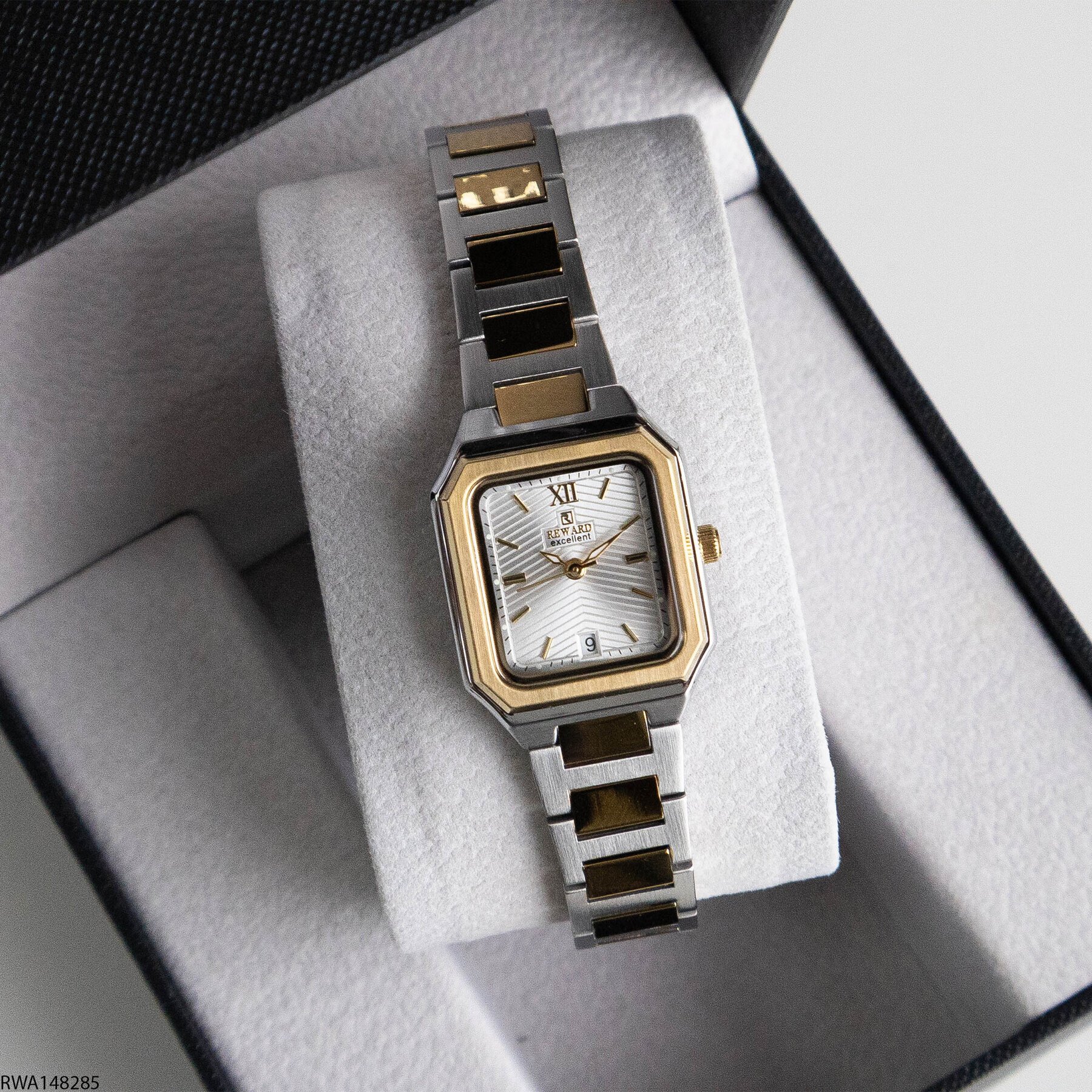Reward RWA146964 Steel Strap Women Watch