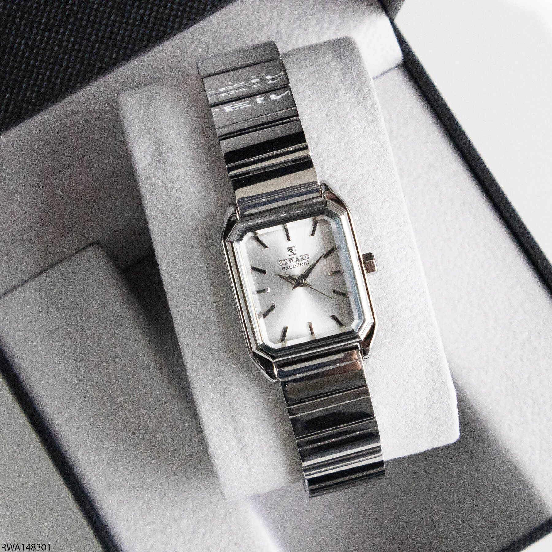 Reward RWA146964 Steel Strap Women Watch