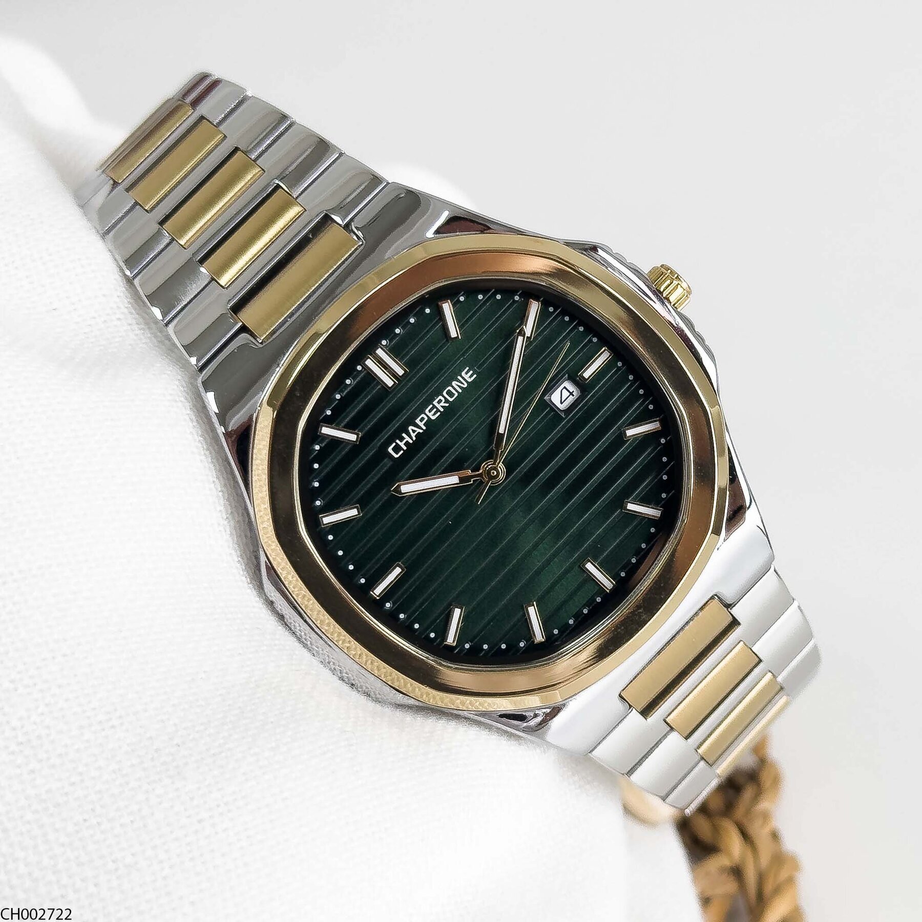 Chaperone CH002379 Steel Strap Men Watch