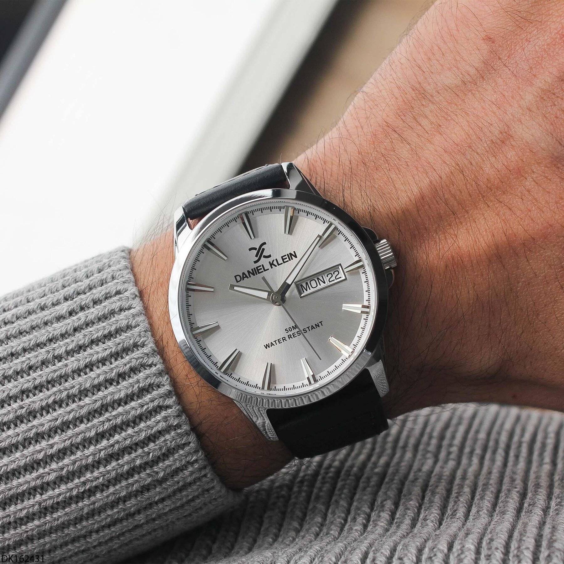 Daniel Klein DK162431 Leather Strap Men Watch