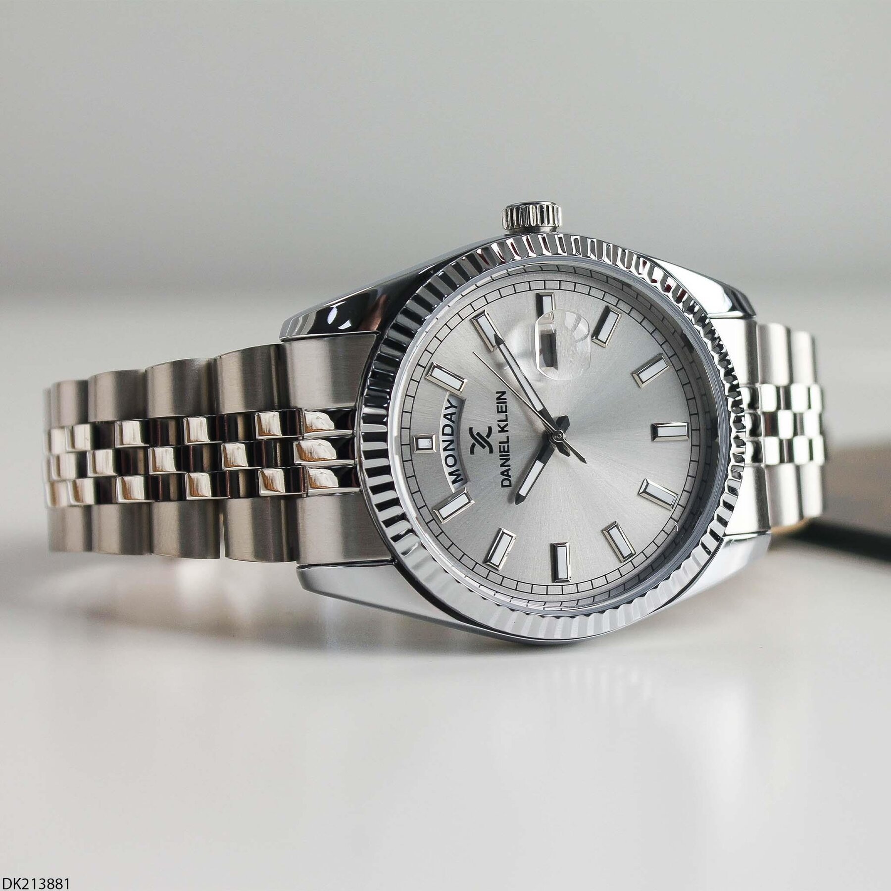 Daniel Klein DK213881 Steel Strap Men Watch