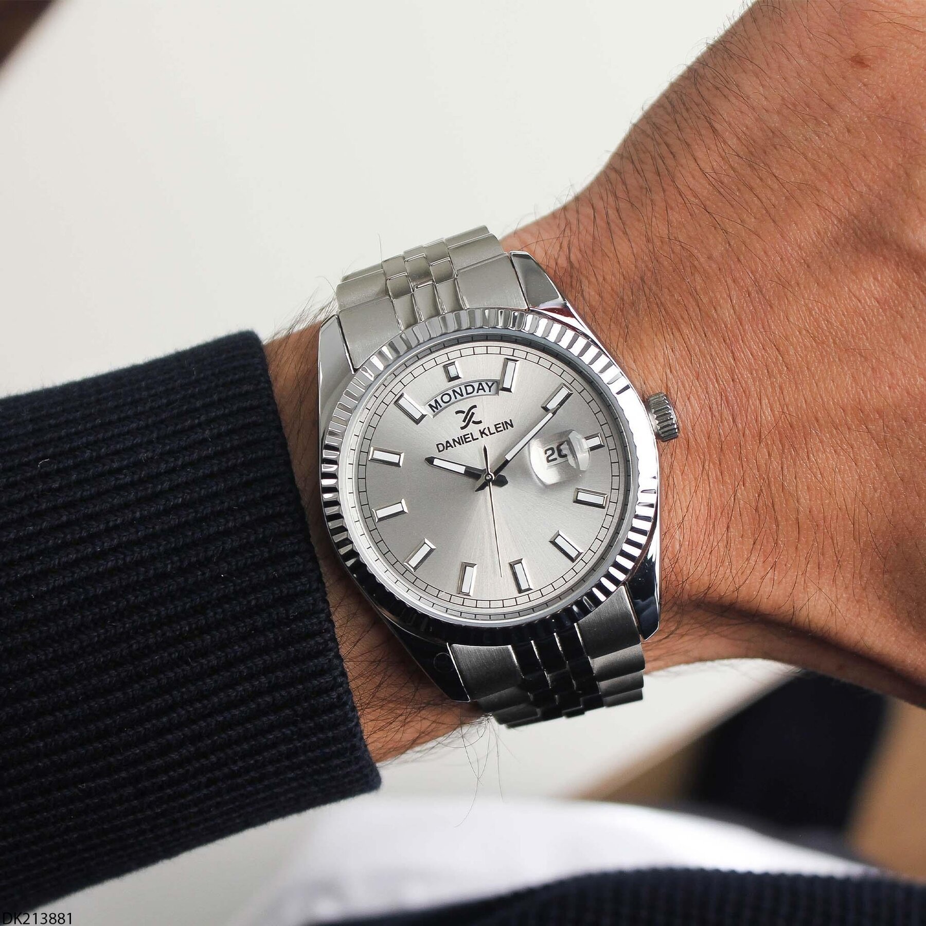 Daniel Klein DK213881 Steel Strap Men Watch