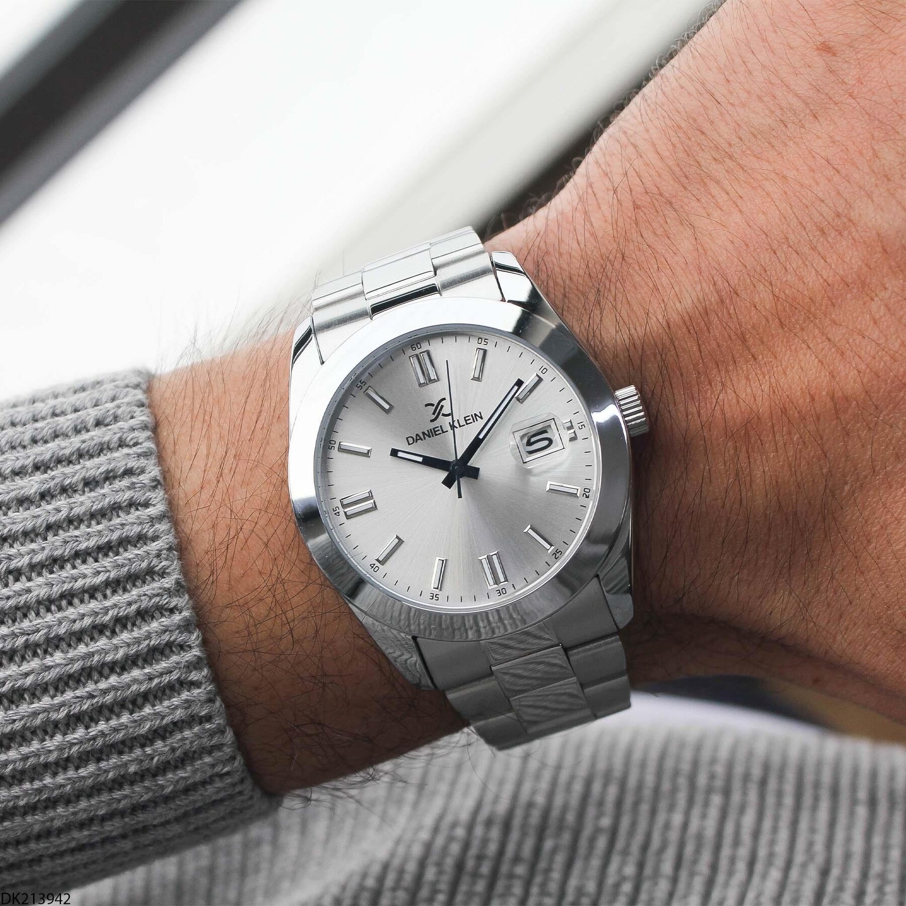 Daniel Klein DK213942 Steel Strap Men Watch