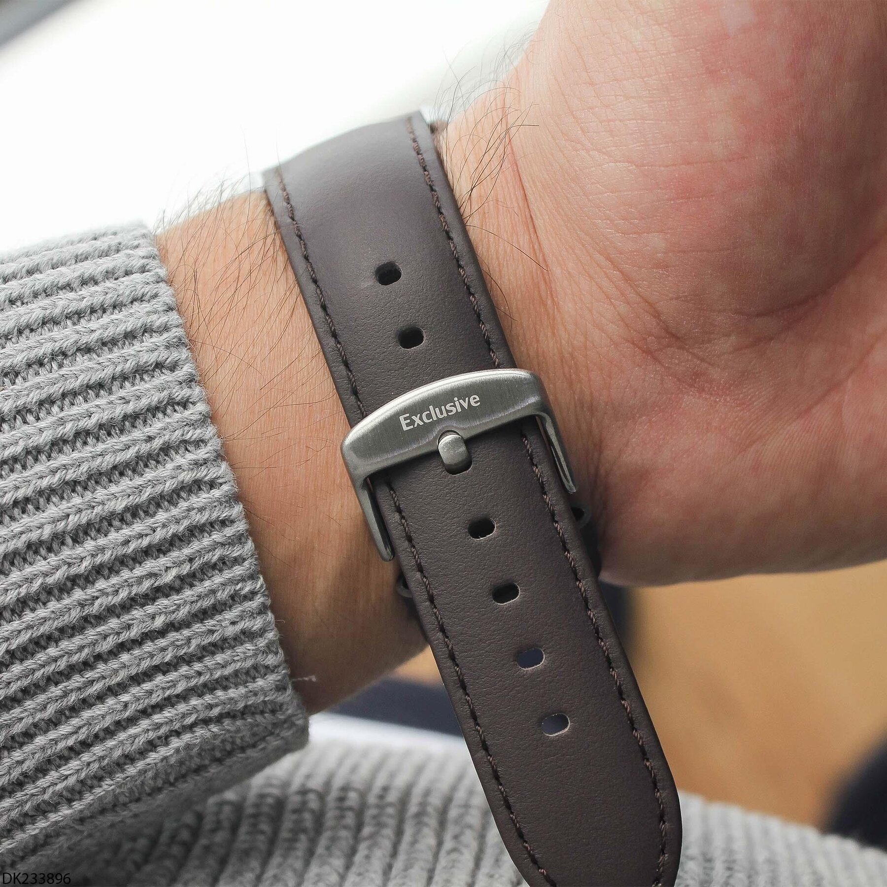 Daniel Klein DK233896 Deri Kordonlu Erkek Kol Saati