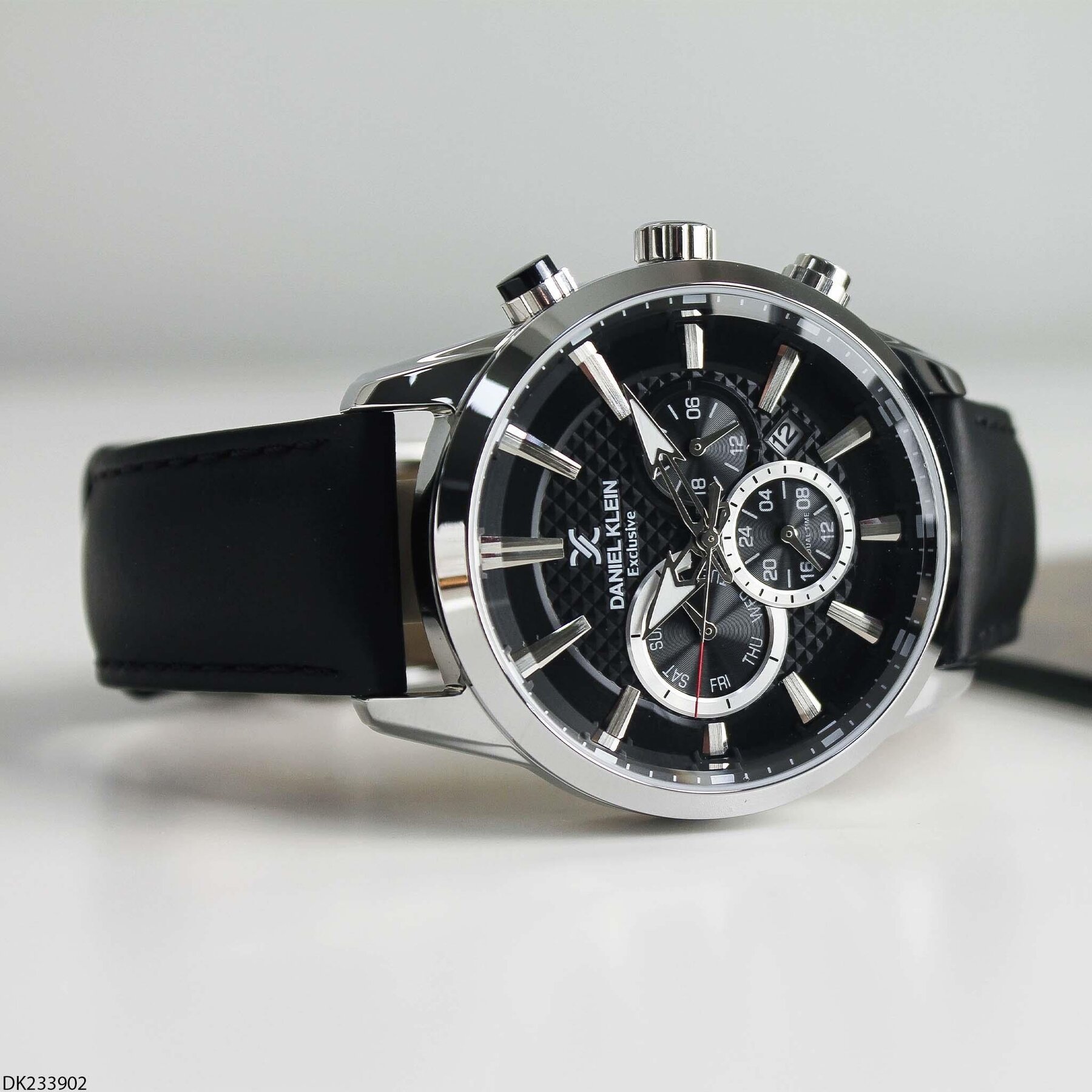 Daniel Klein DK233902 Deri Kordonlu Erkek Kol Saati