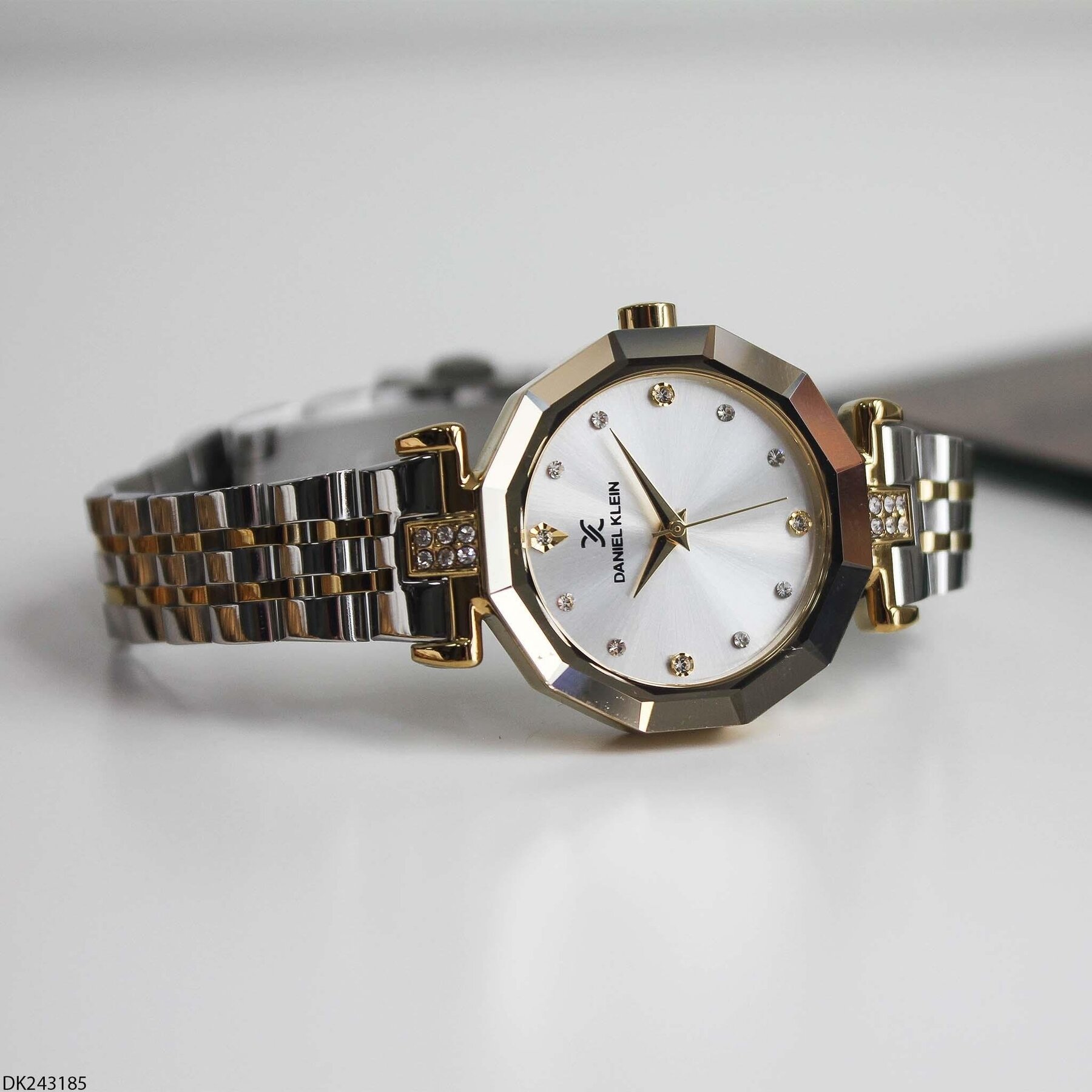 Daniel Klein DK243185 Çelik Kordonlu Kadın Kol Saati