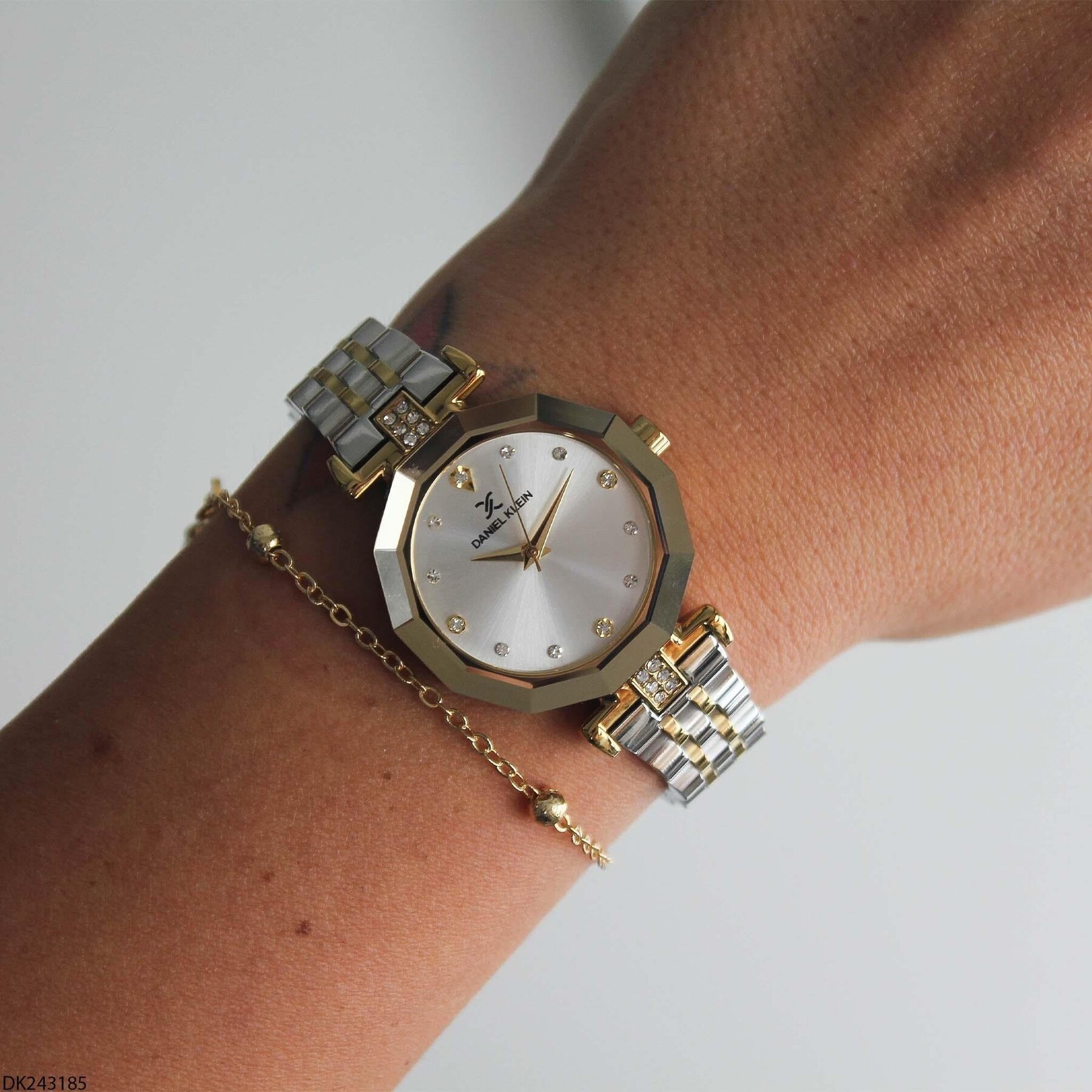 Daniel Klein DK243185 Çelik Kordonlu Kadın Kol Saati