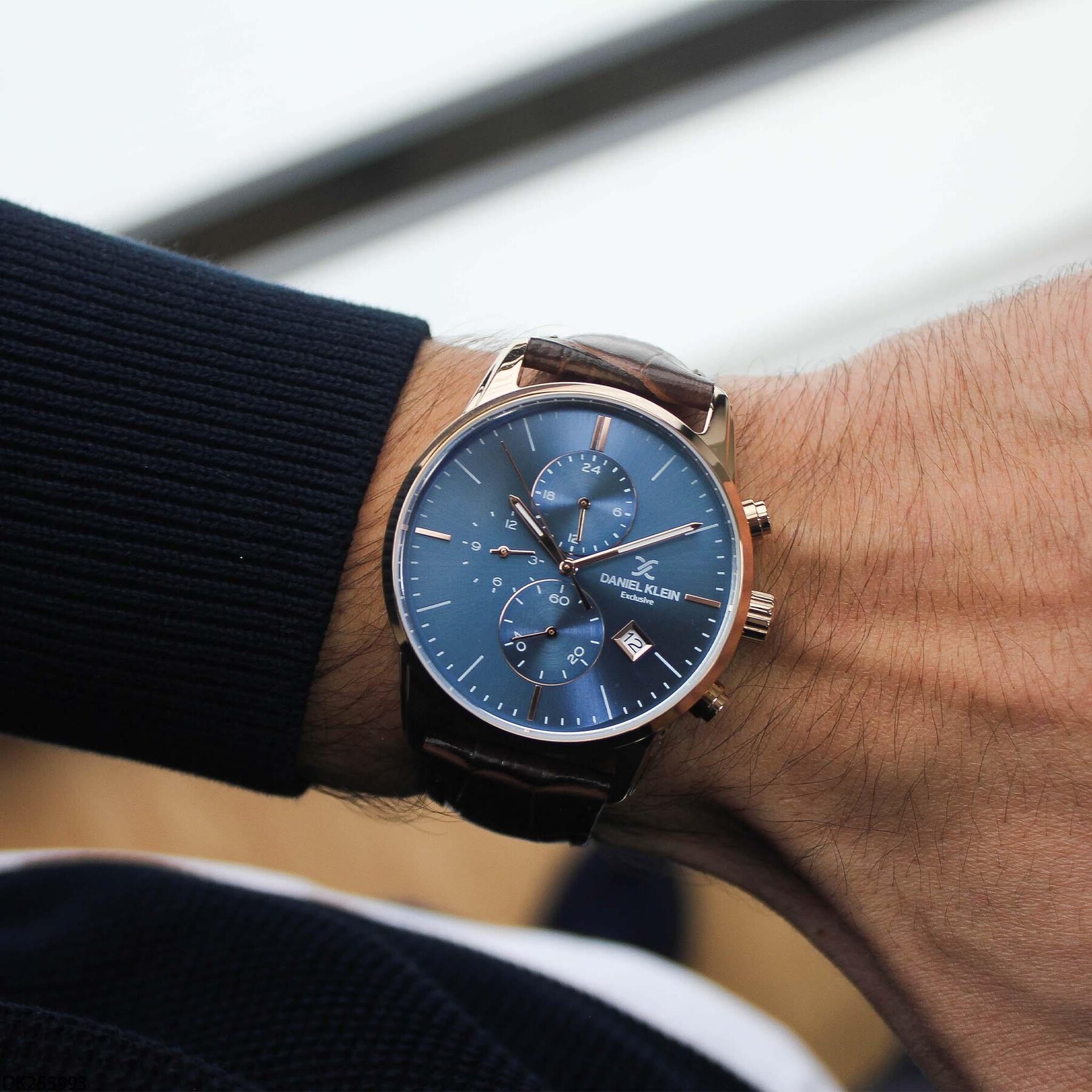 Daniel Klein DK253993 Deri Kordonlu Erkek Kol Saati