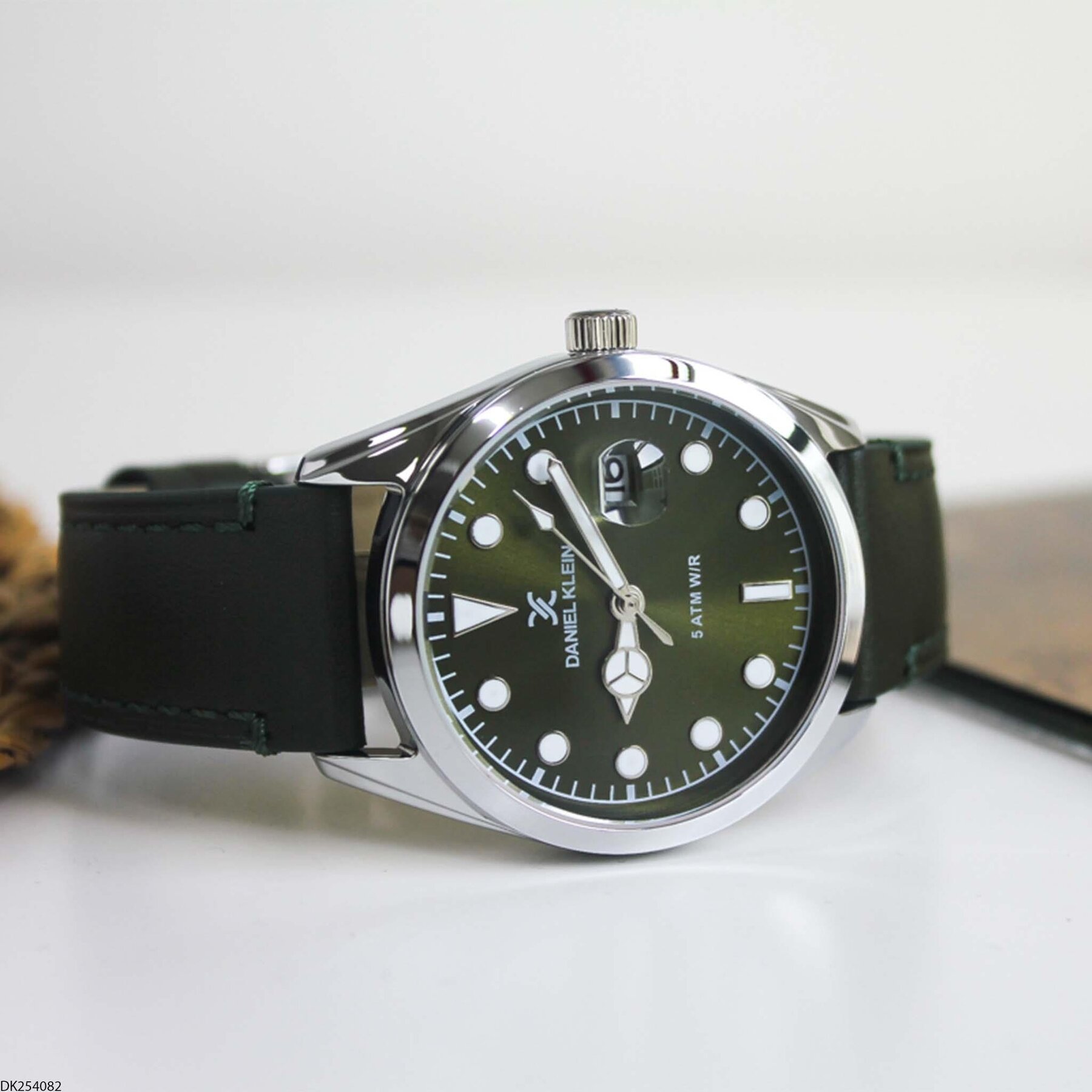 Daniel Klein DK254082 Deri Kordonlu Erkek Kol Saati