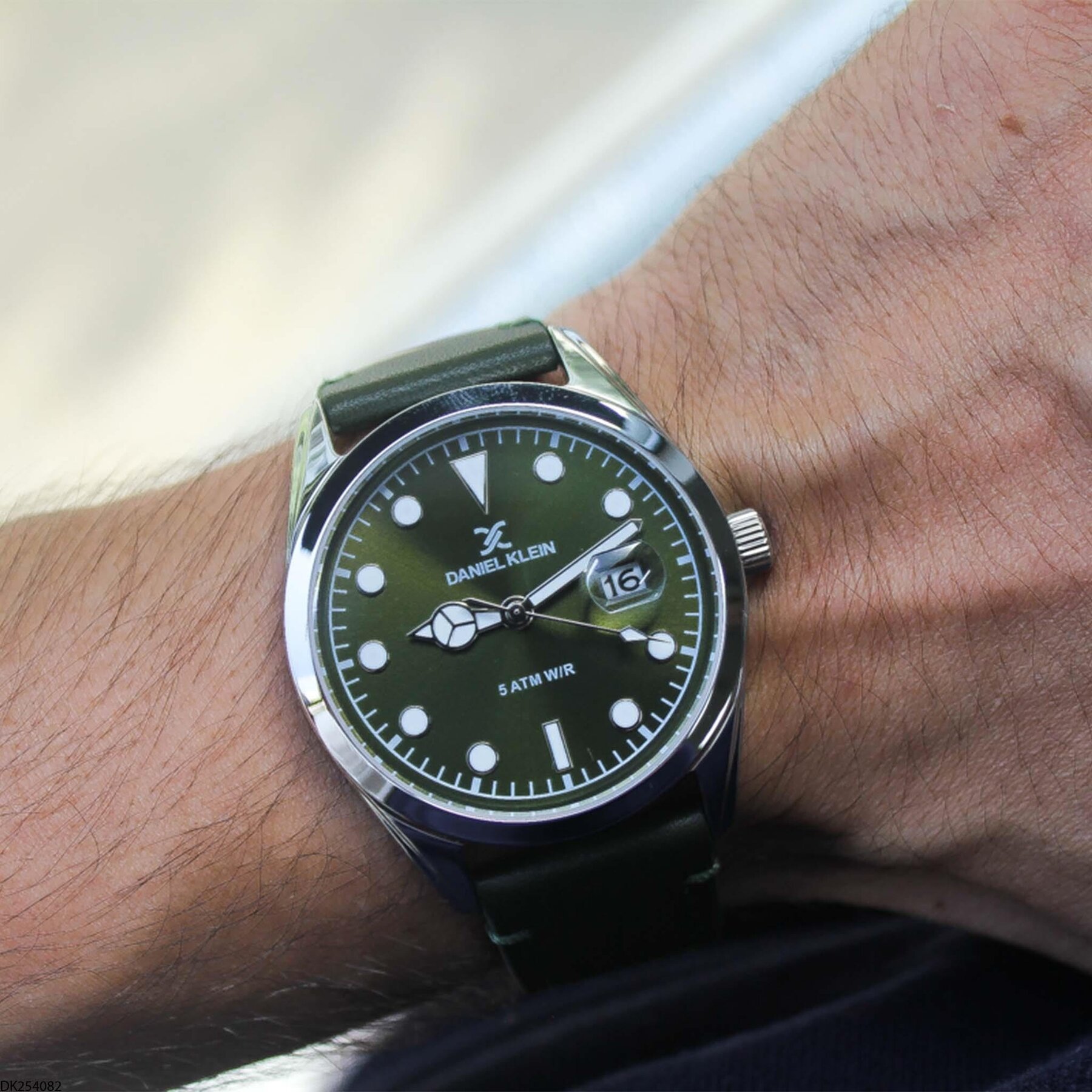 Daniel Klein DK254082 Deri Kordonlu Erkek Kol Saati