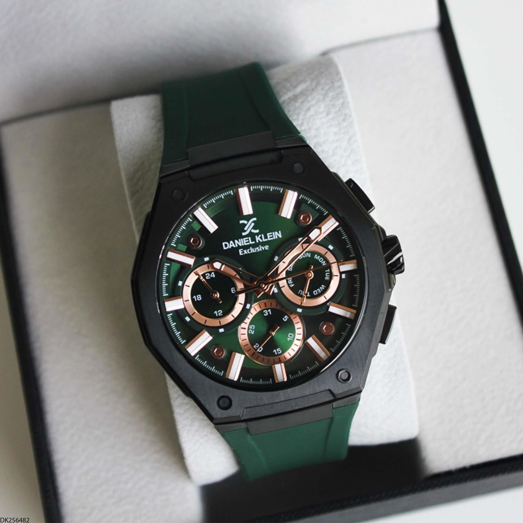 Daniel Klein DK256482 Silikon Kordonlu Erkek Kol Saati