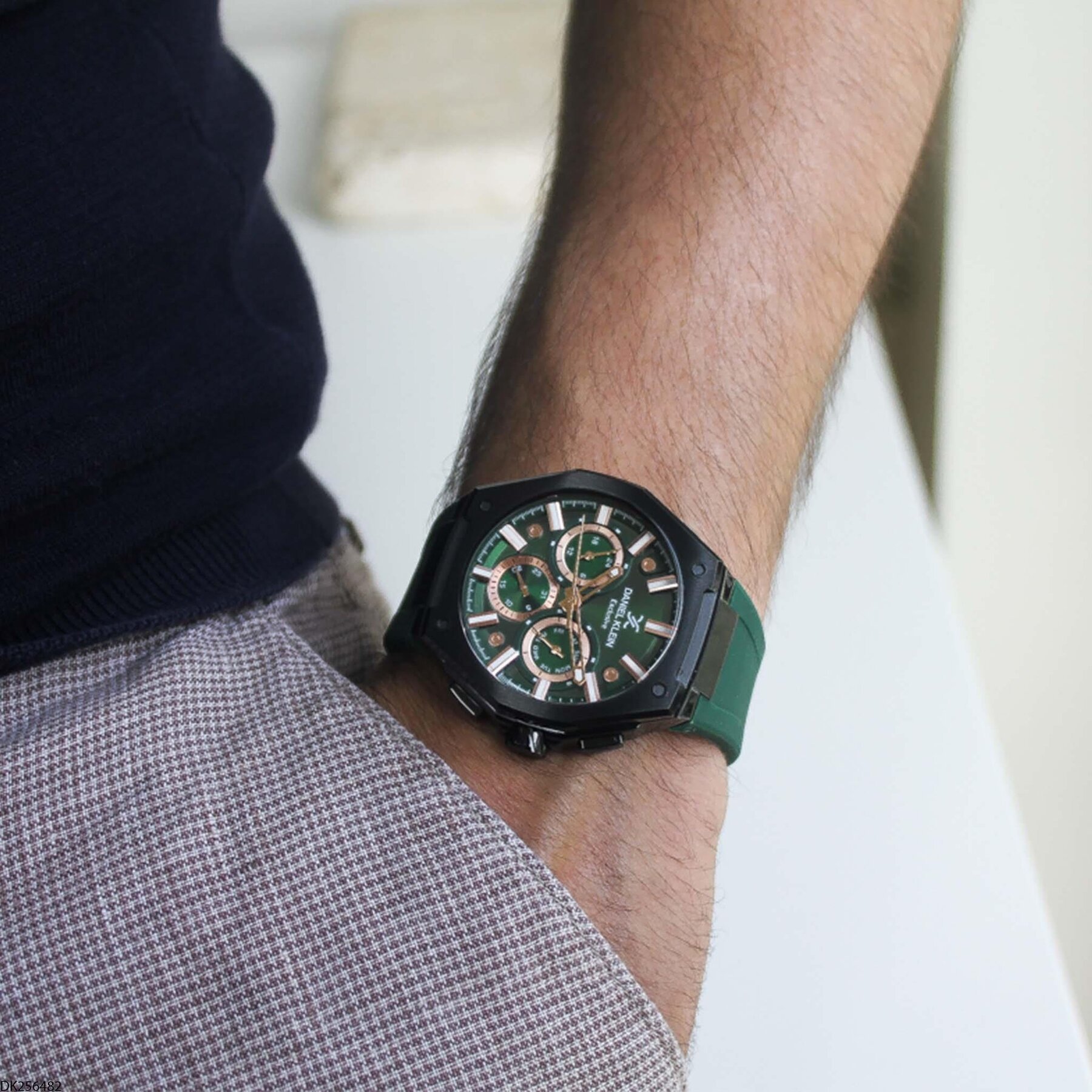 Daniel Klein DK256482 Silikon Kordonlu Erkek Kol Saati