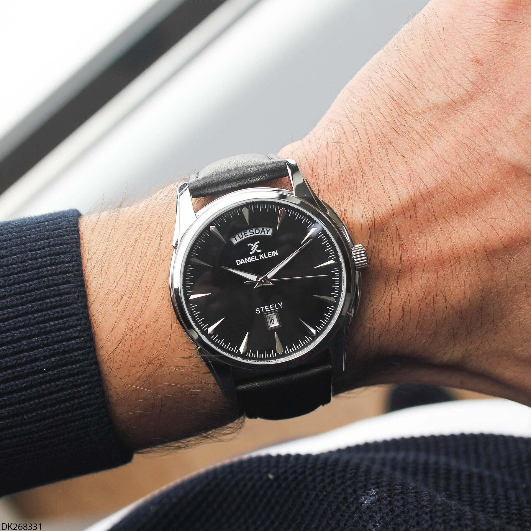 Daniel Klein DK268331 Leather Strap Men Watch