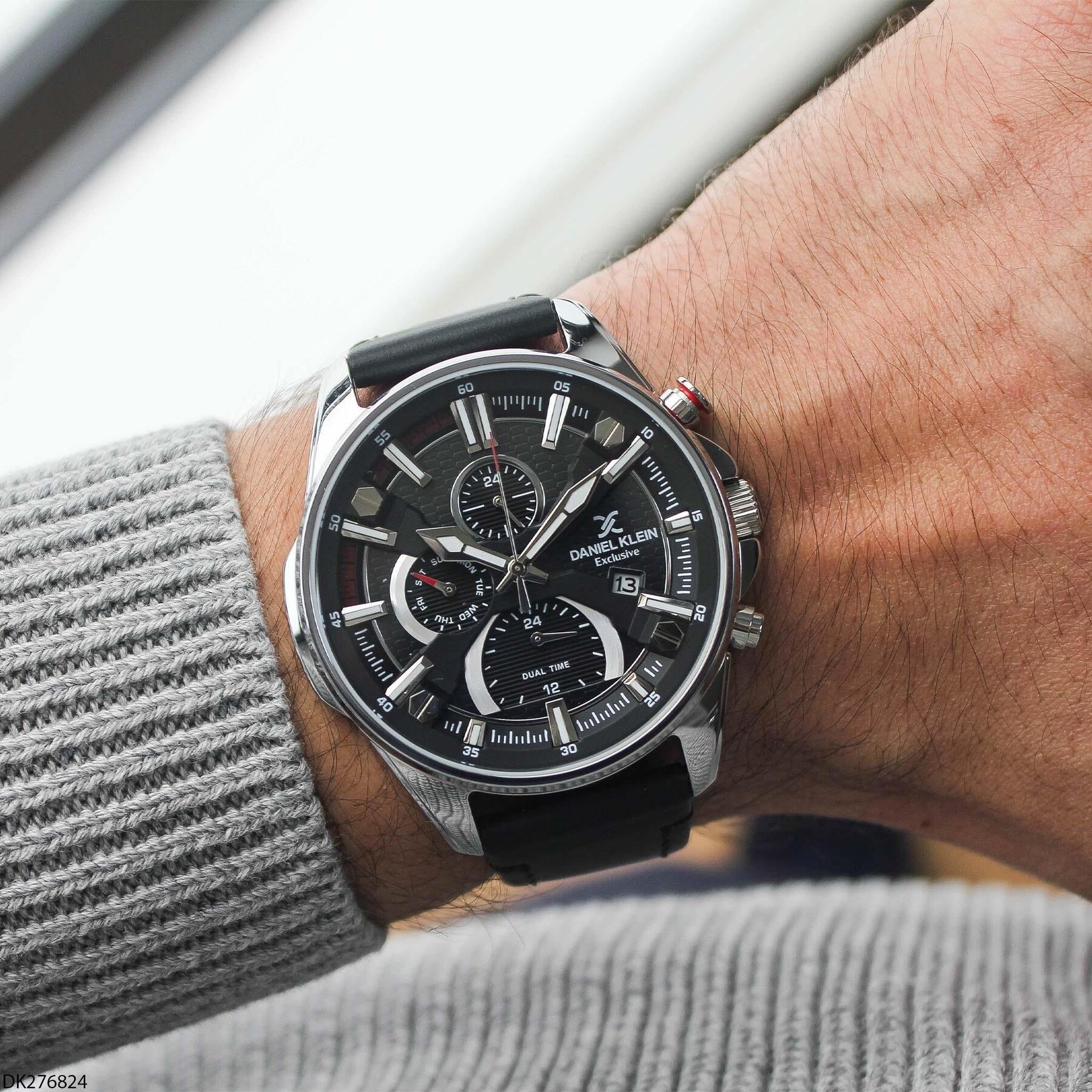 Daniel Klein DK276824 Deri Kordonlu Erkek Kol Saati