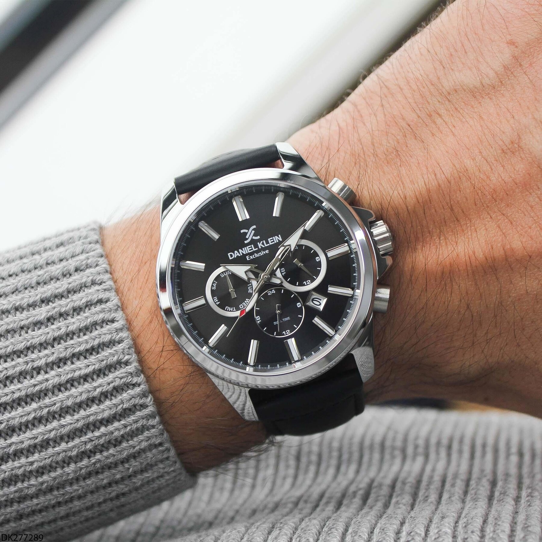 Daniel Klein DK277289 Deri Kordonlu Erkek Kol Saati