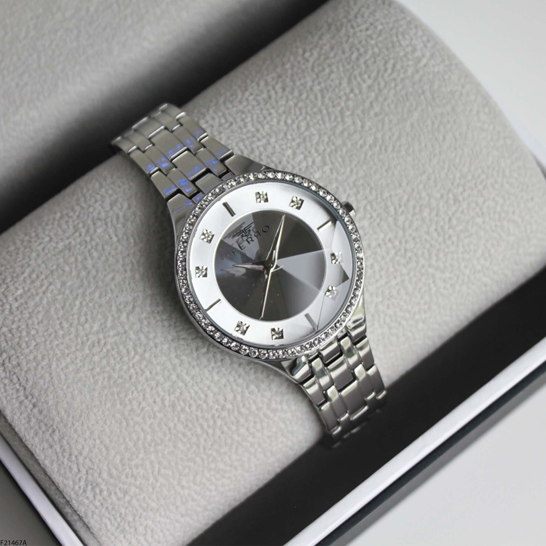 Ferro F21467A Kadın Kol Saati